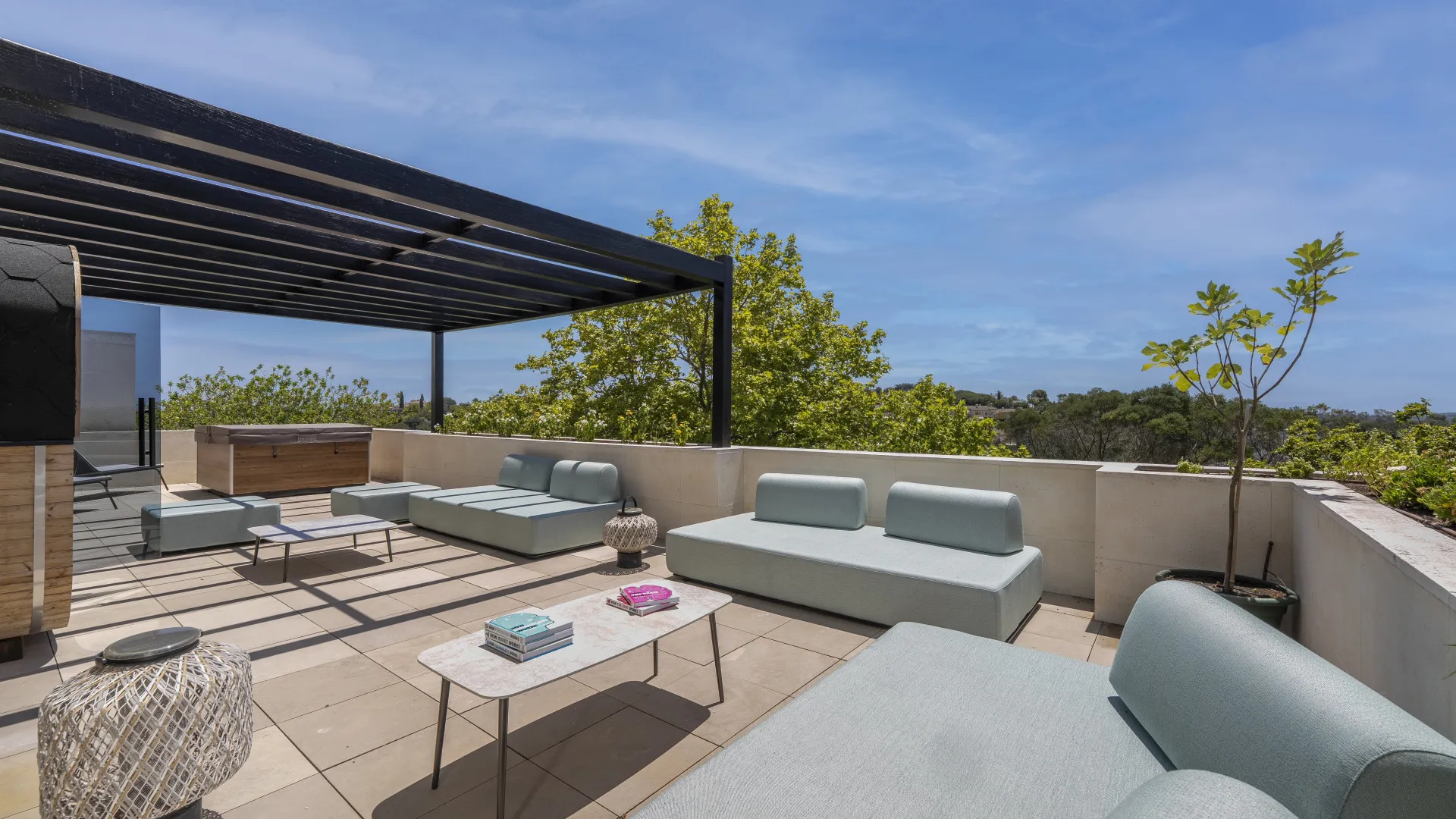 Hacienda de Valderrama, villa a la venta de 4 dormitorios