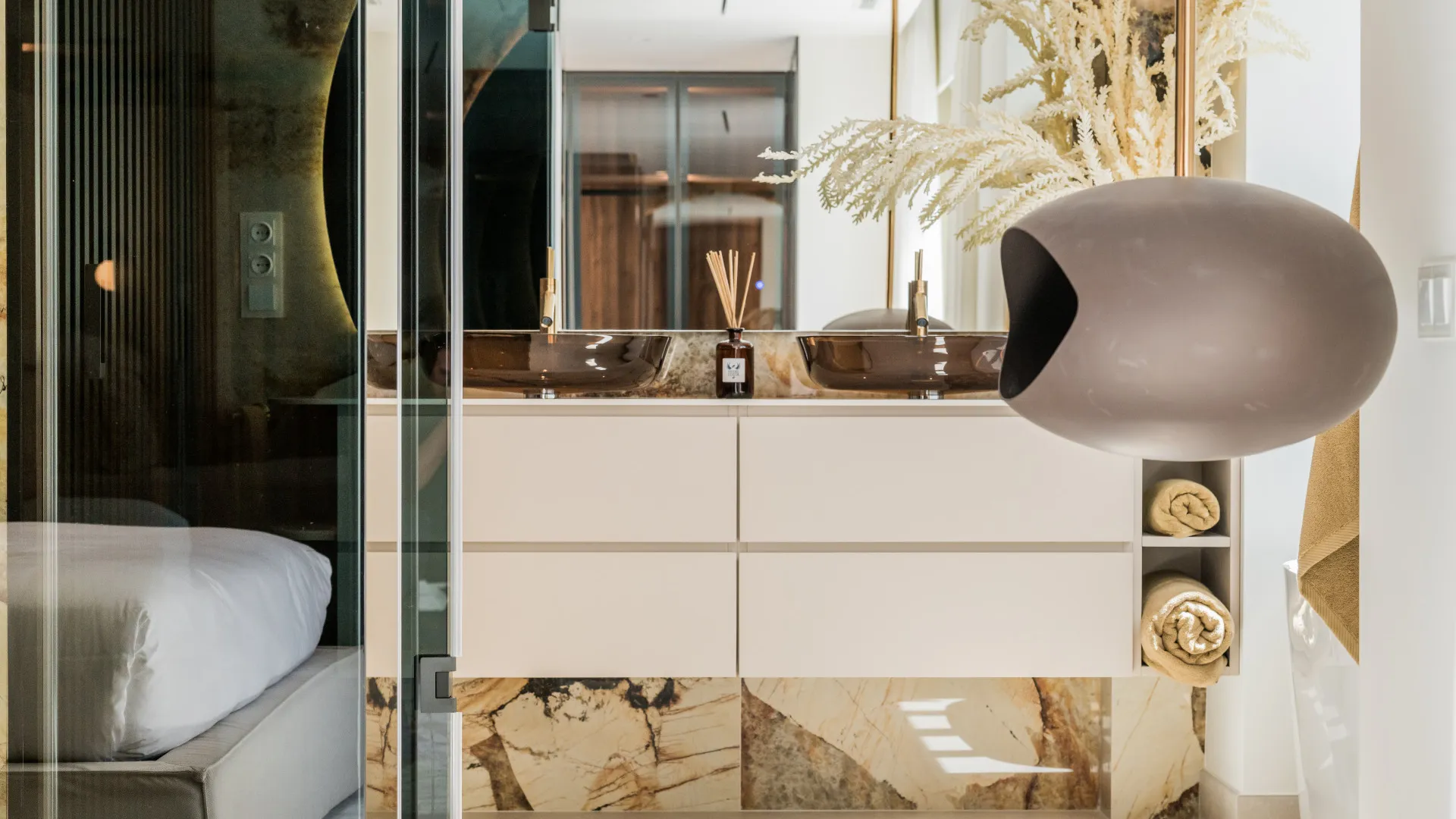 Comprar apartamento en Los Monteros Palm Beach de 3 dormitorios