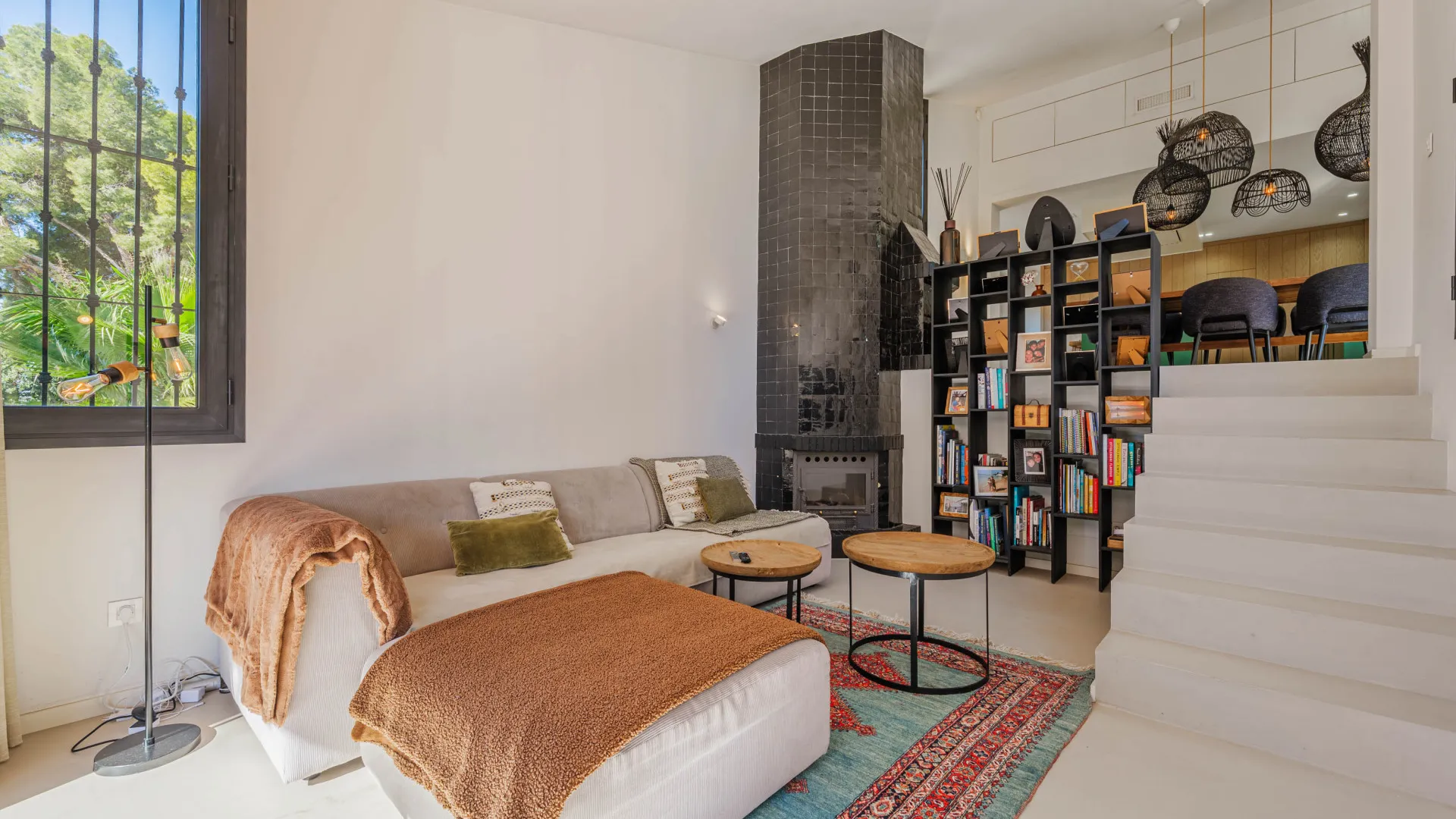 Se vende casa en Pinares de San Antón de 4 dormitorios