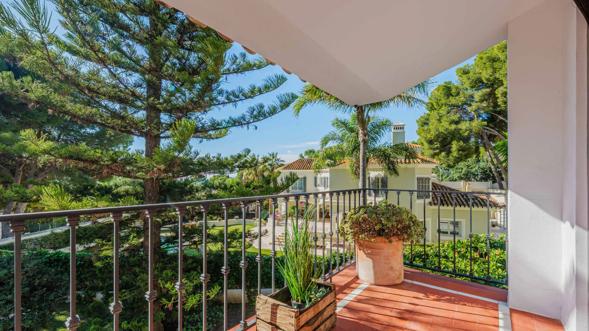 Se vende casa en Pinares de San Antón de 4 dormitorios