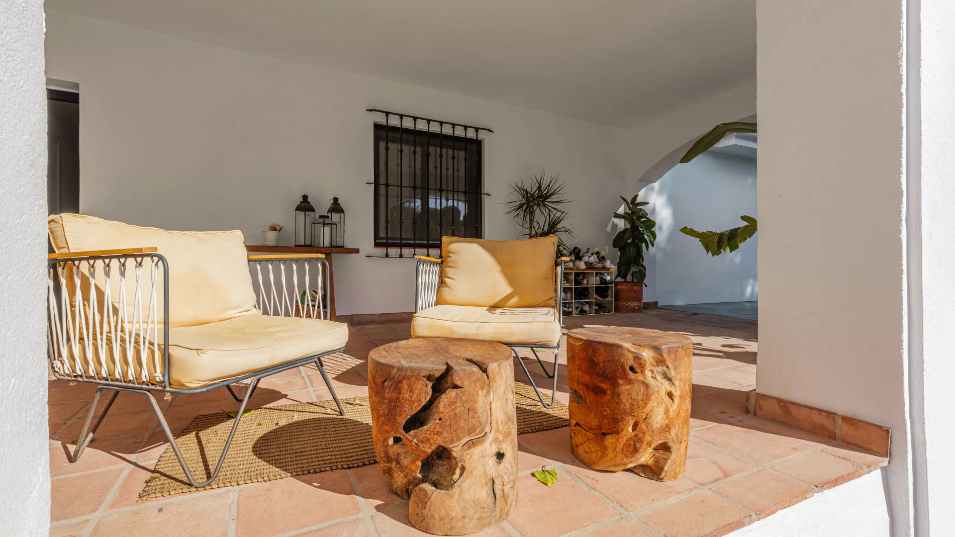 Se vende casa en Pinares de San Antón de 4 dormitorios