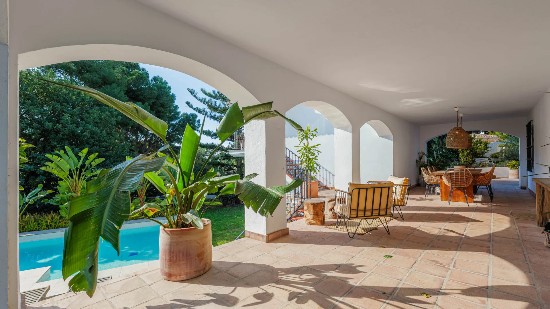 Se vende casa en Pinares de San Antón de 4 dormitorios