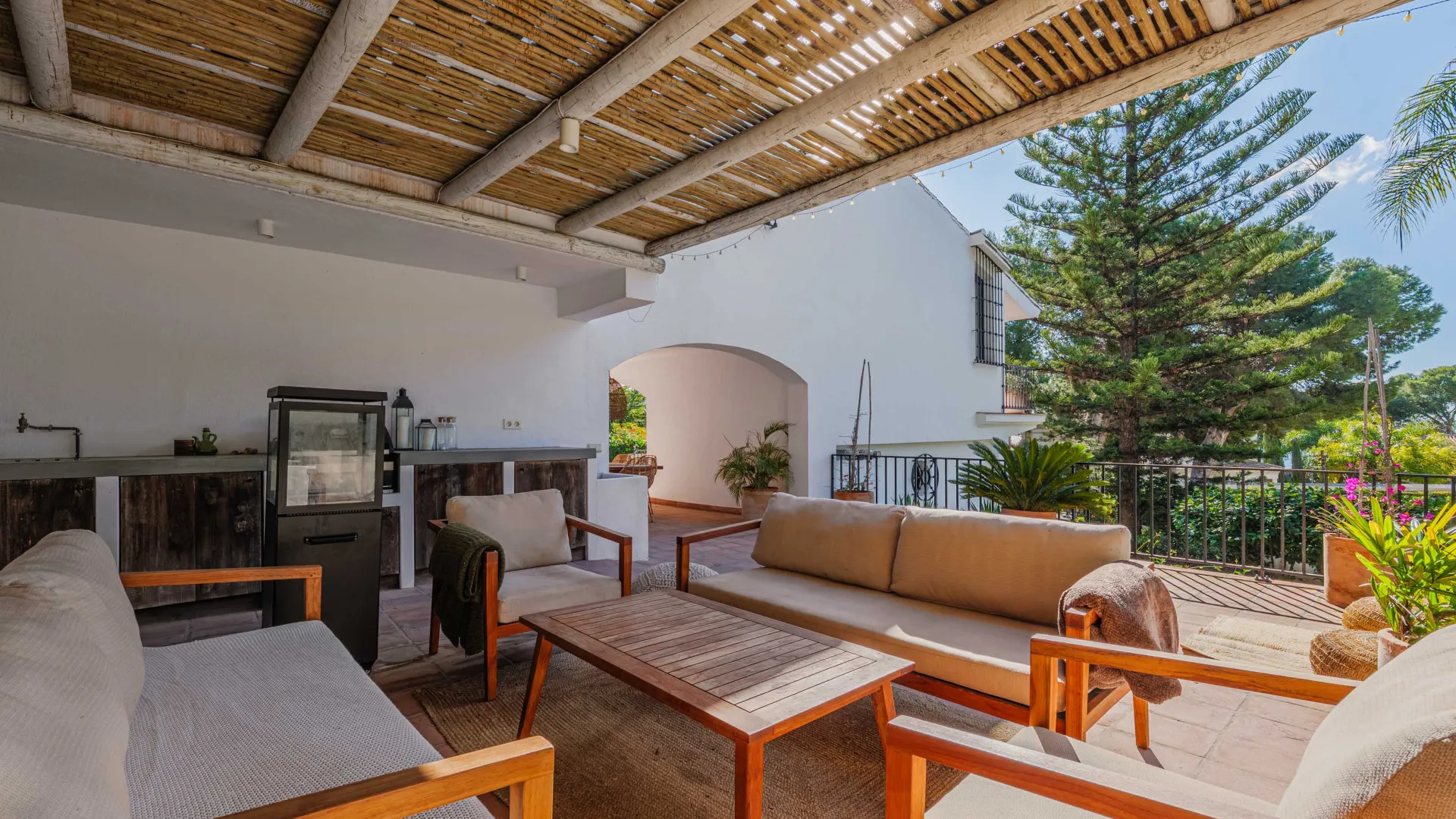 Se vende casa en Pinares de San Antón de 4 dormitorios