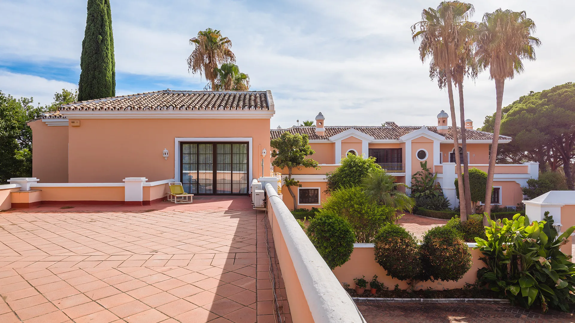 For sale villa in La Capellania with 20 bedrooms