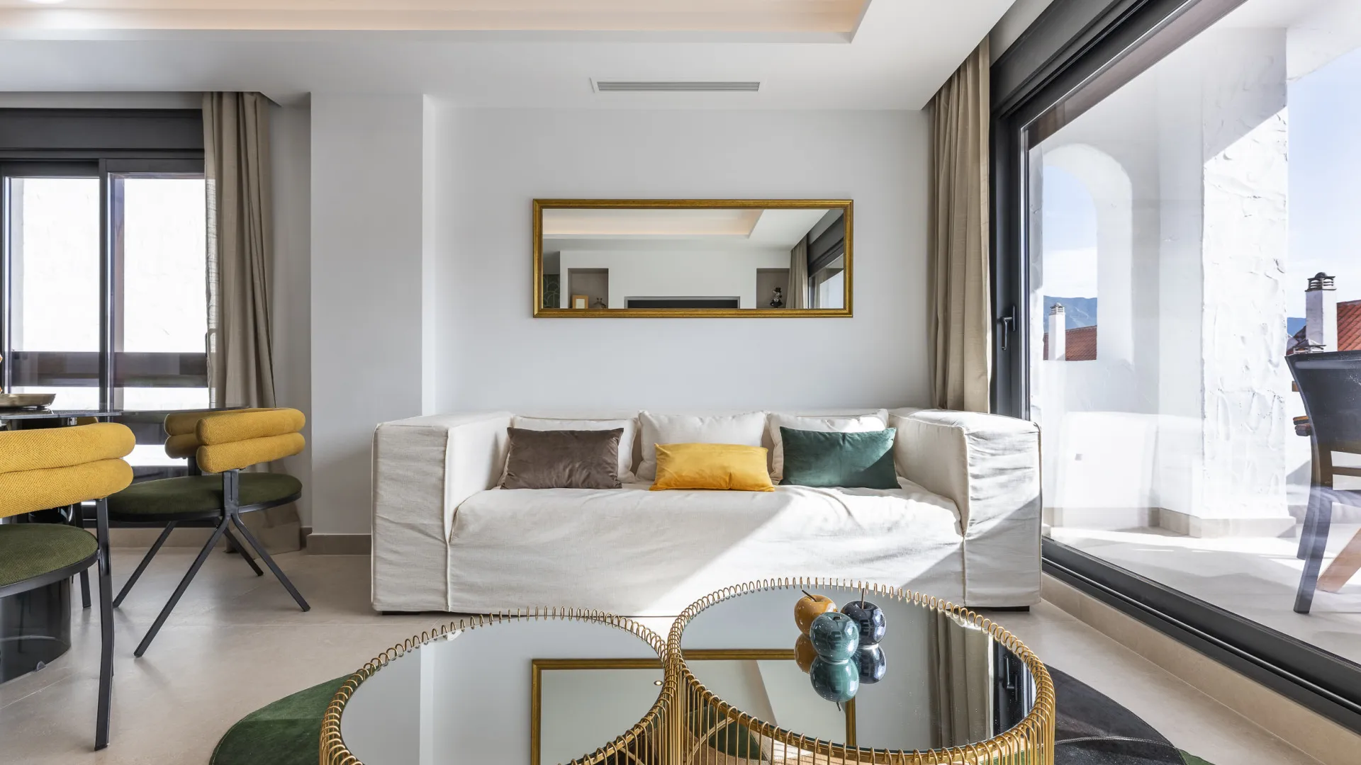 Buy Nueva Andalucia apartment