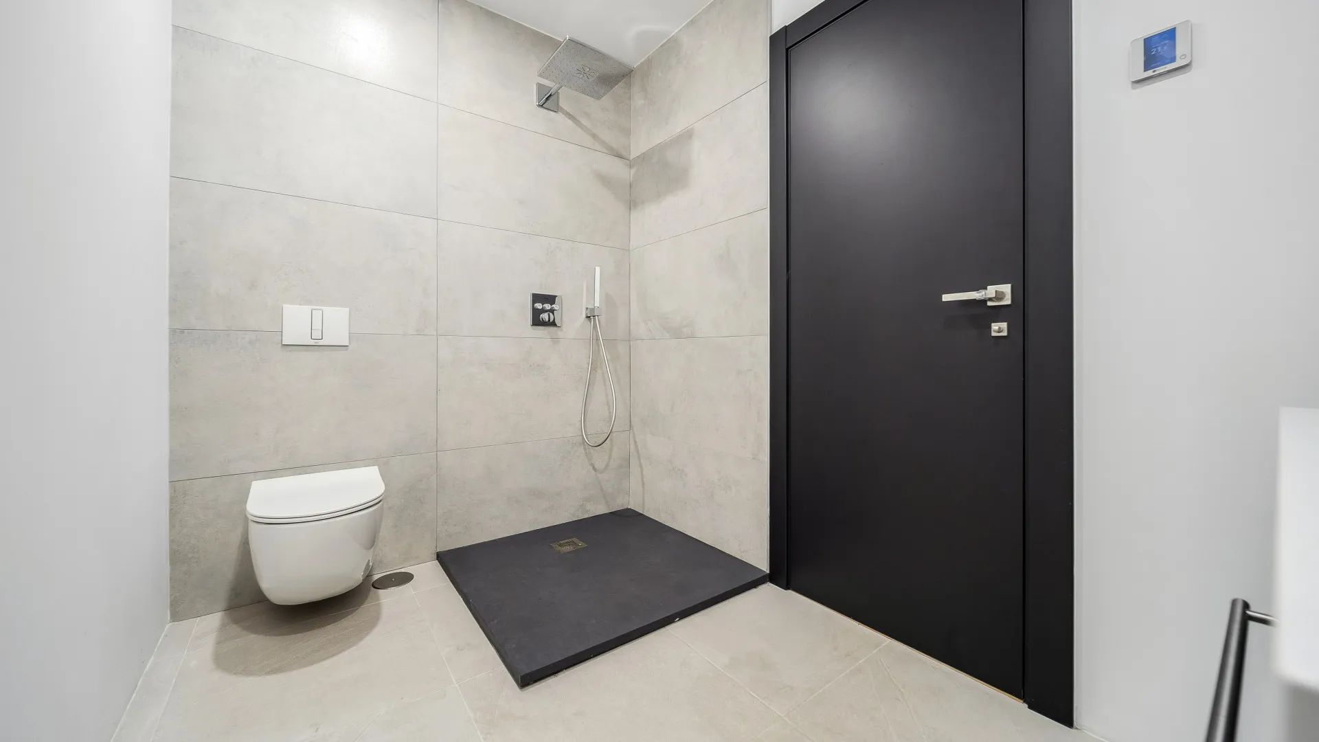 6 bedrooms villa in Marbesa for sale
