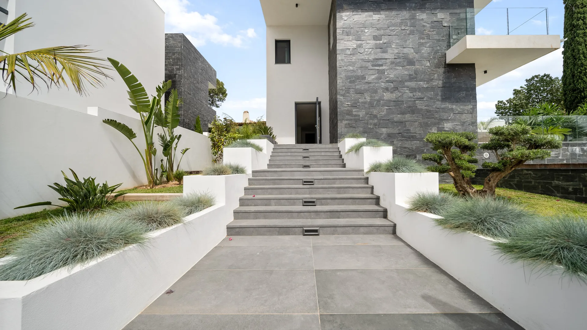 For sale villa with 4 bedrooms in Marbesa