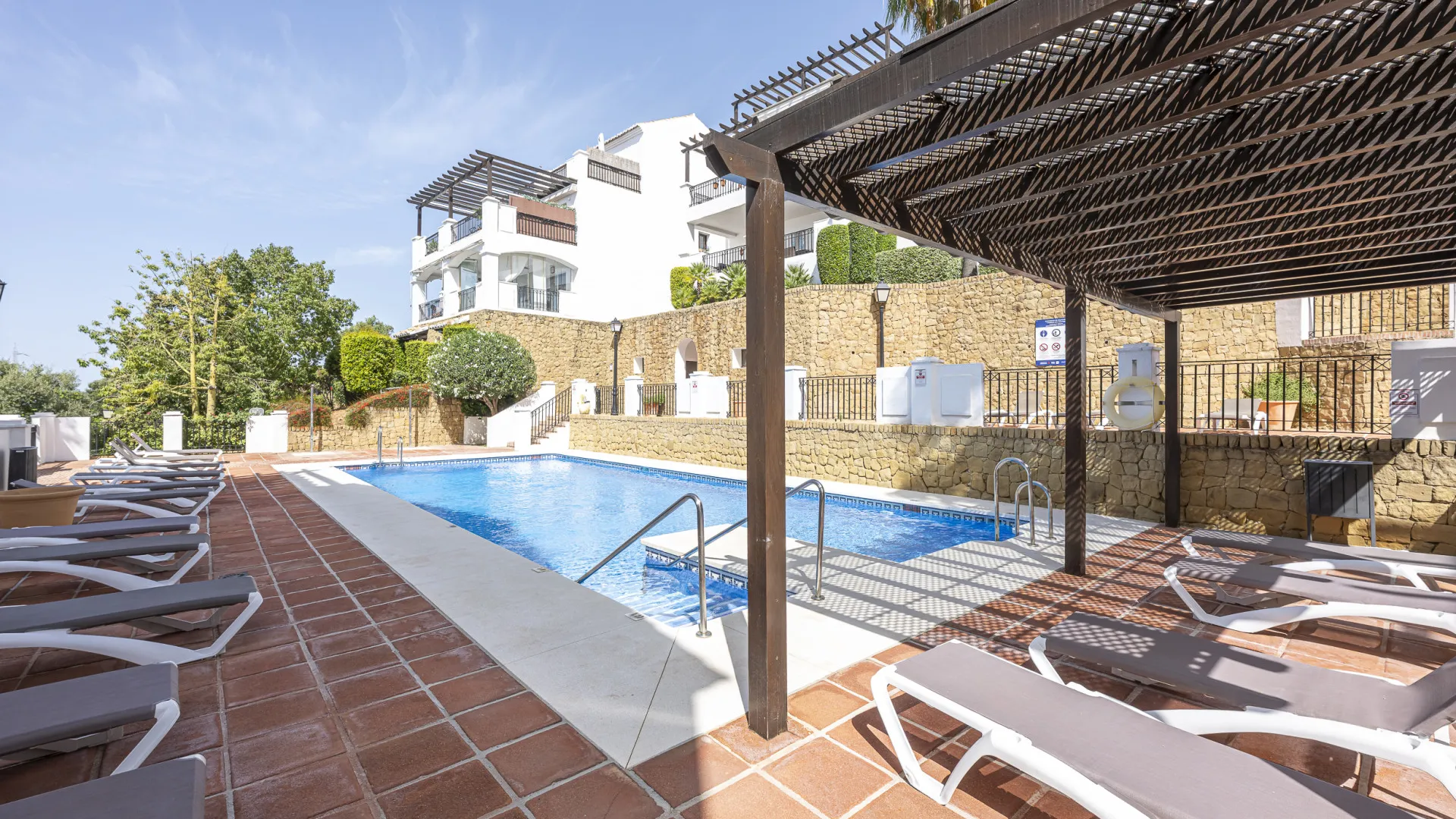 Triplex en venta en Los Altos de los Monteros