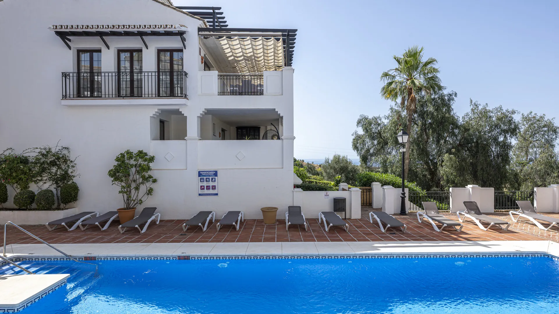 Triplex en venta en Los Altos de los Monteros
