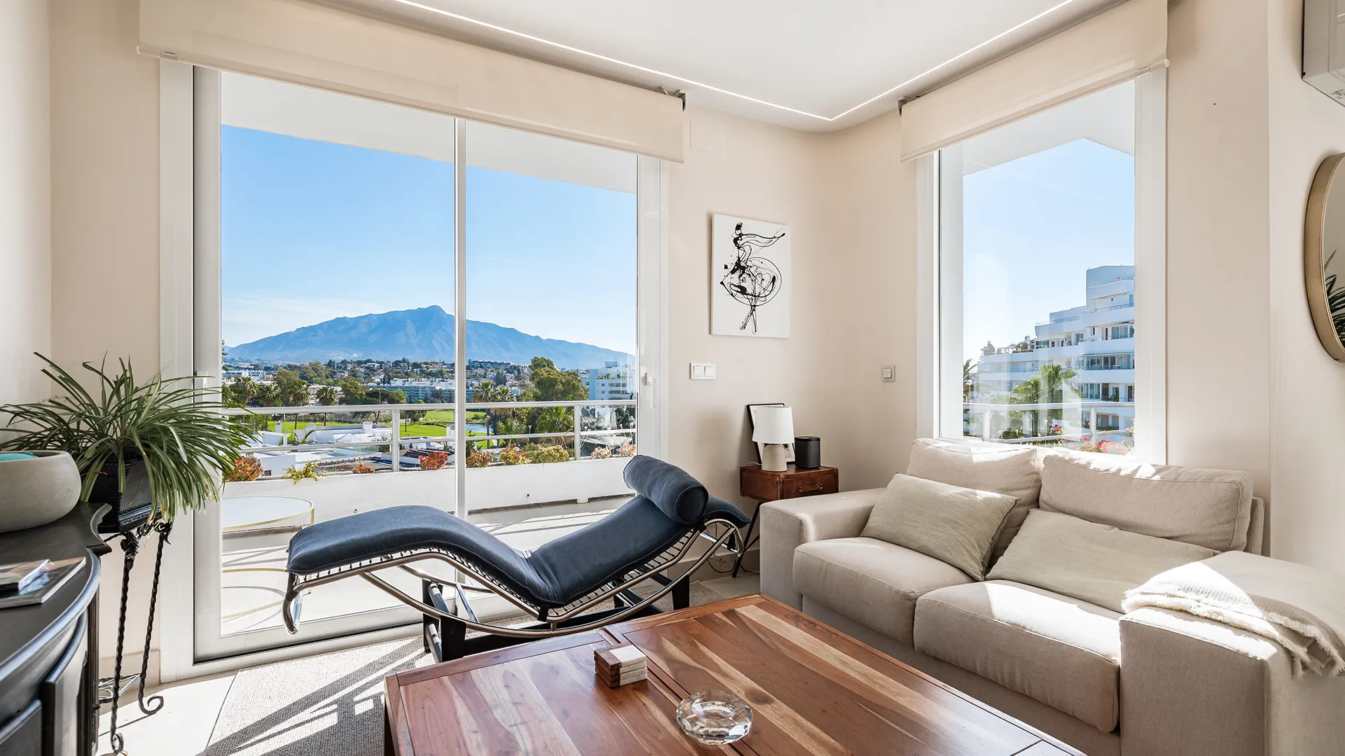 Ático a la venta con 3 dormitorios en Guadalmina Alta