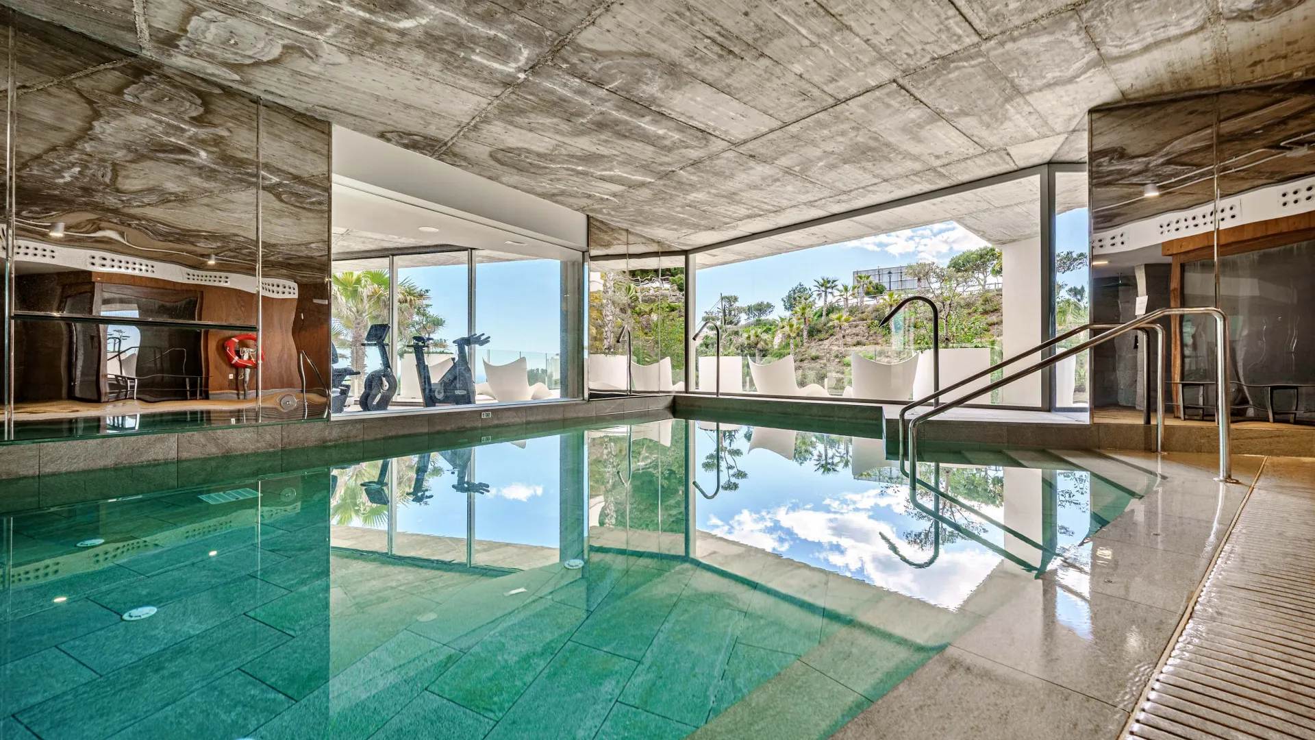 Benalmadena Costa 3 bedrooms duplex penthouse for sale