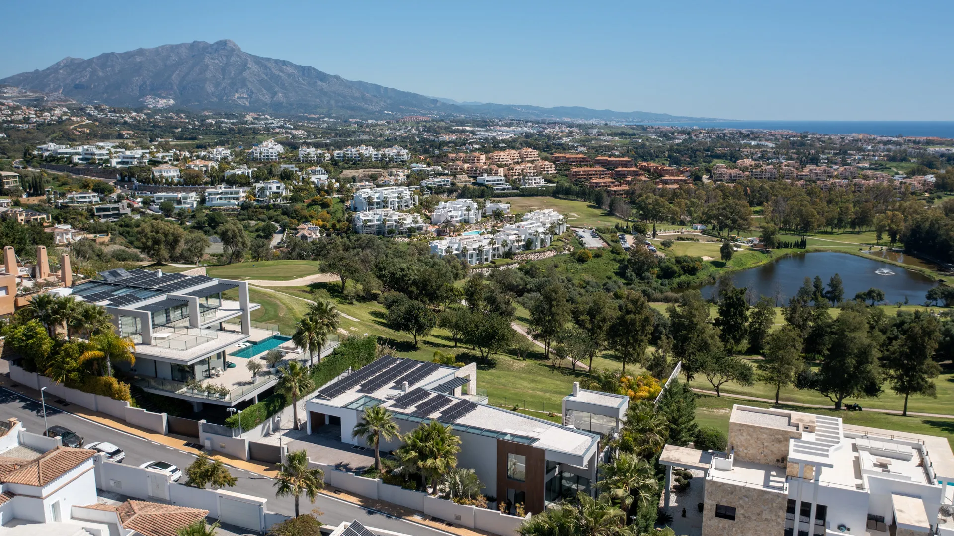 For sale La Alqueria 5 bedrooms villa