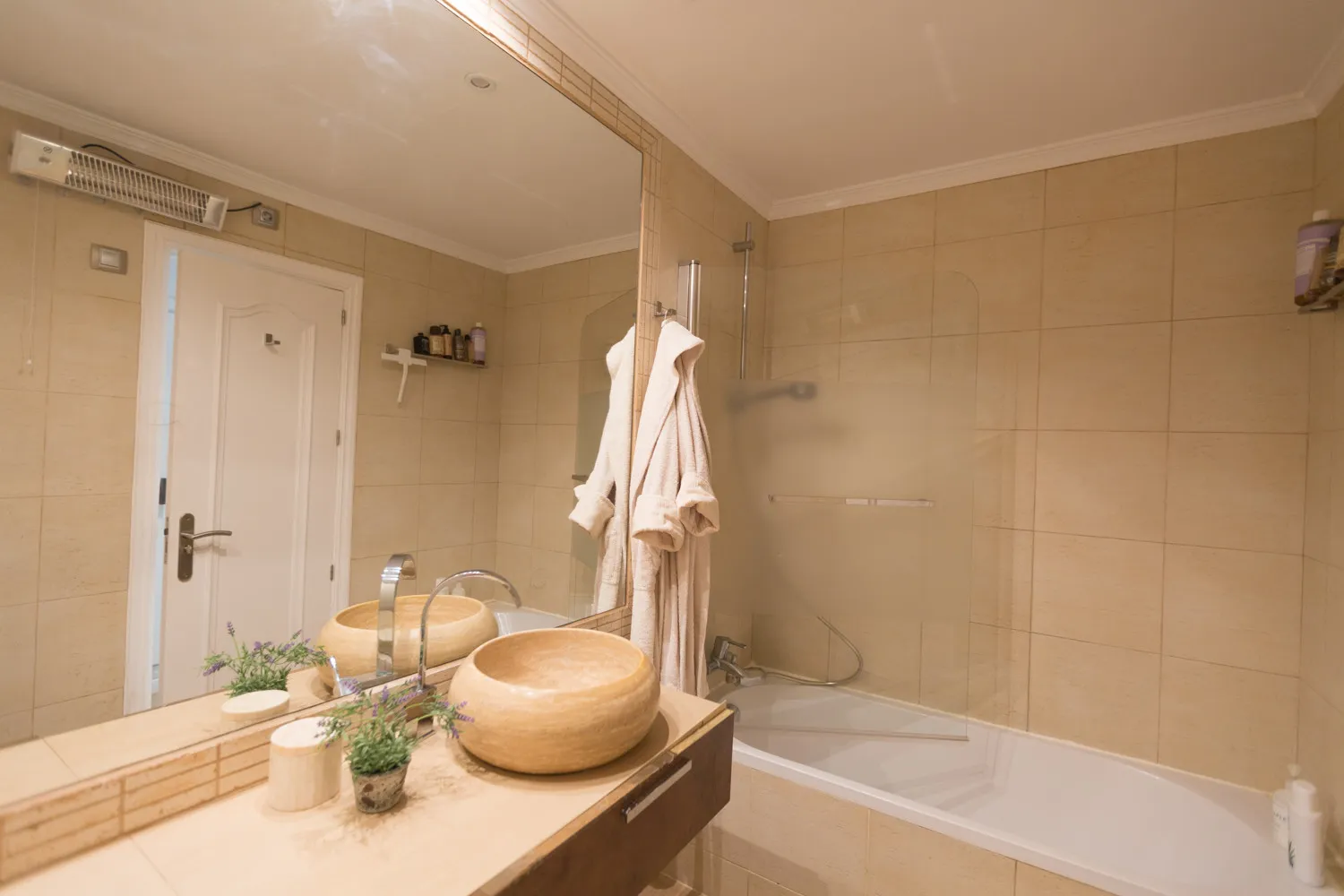 For sale Ancon Sierra IV 3 bedrooms ground floor apartment