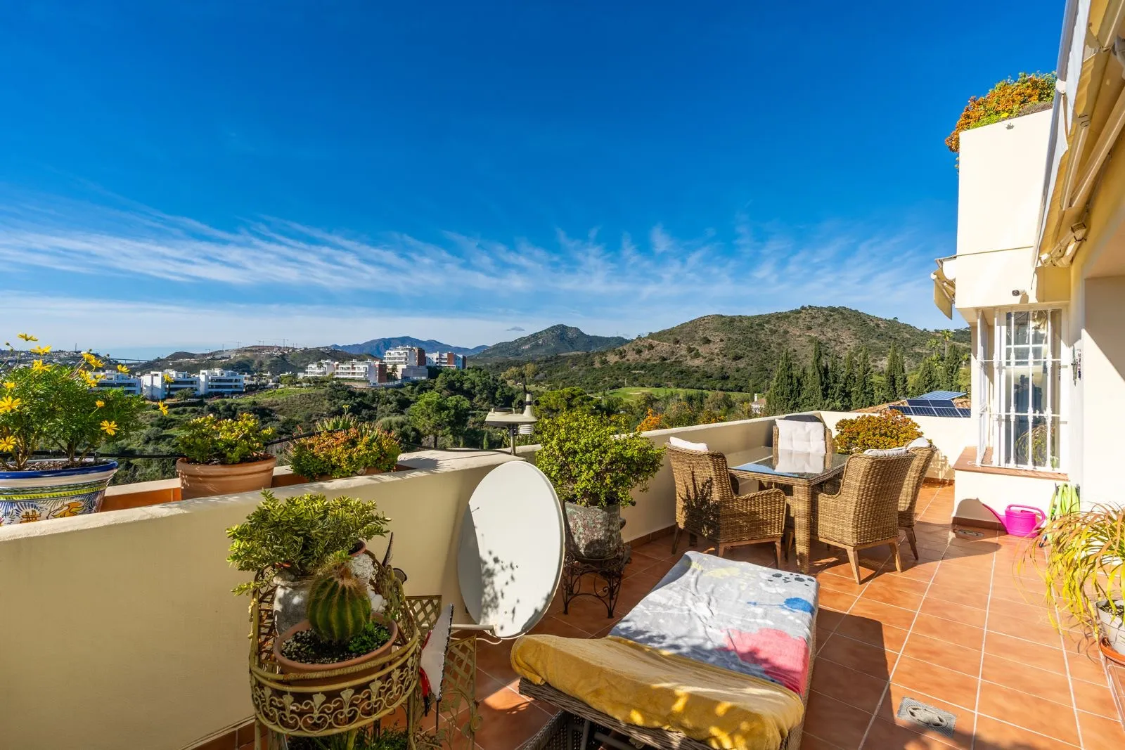 Apartamento en venta de 3 dormitorios en Puerto del Almendro