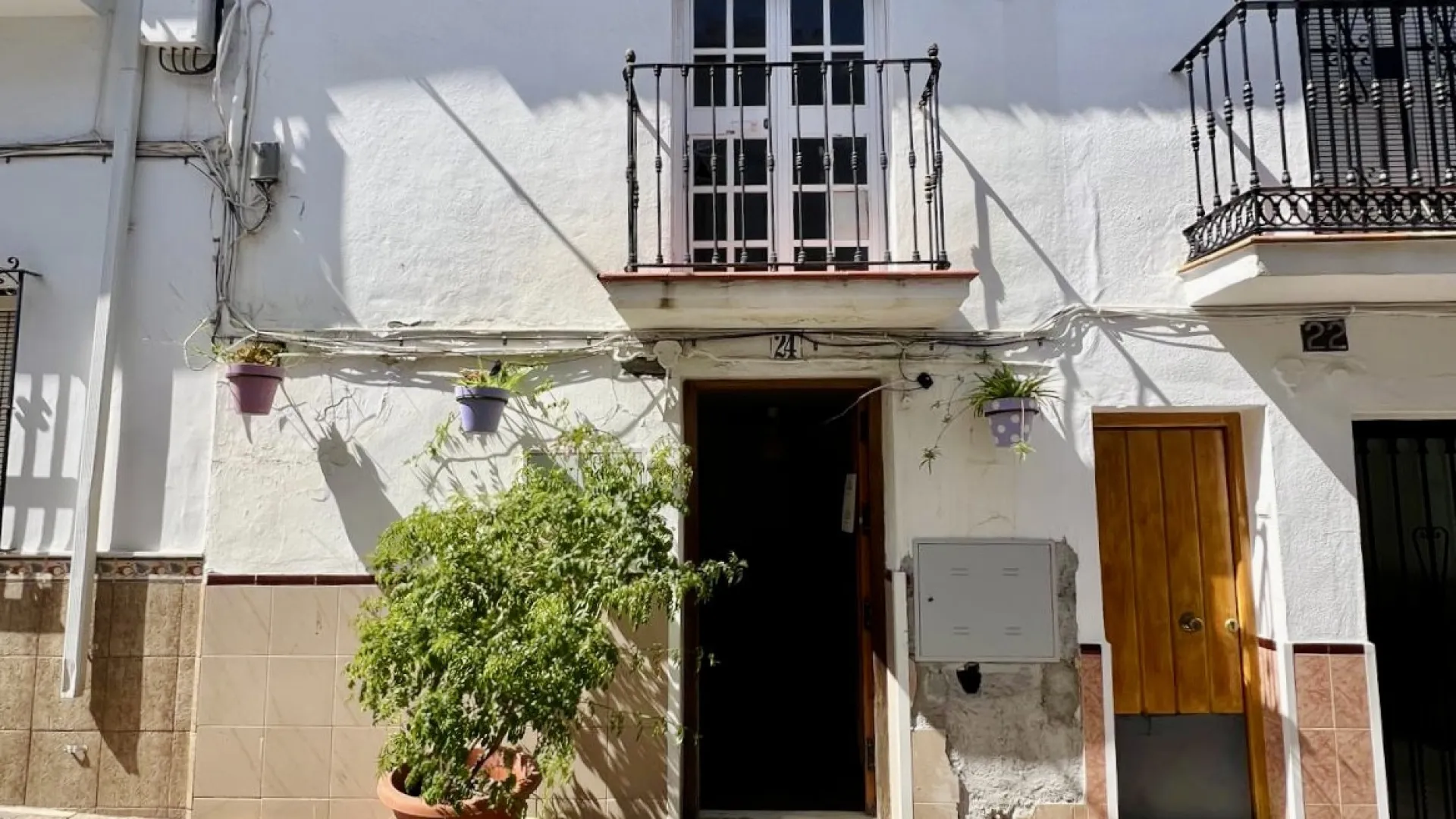 For sale house in Estepona Old Town with 4 bedrooms