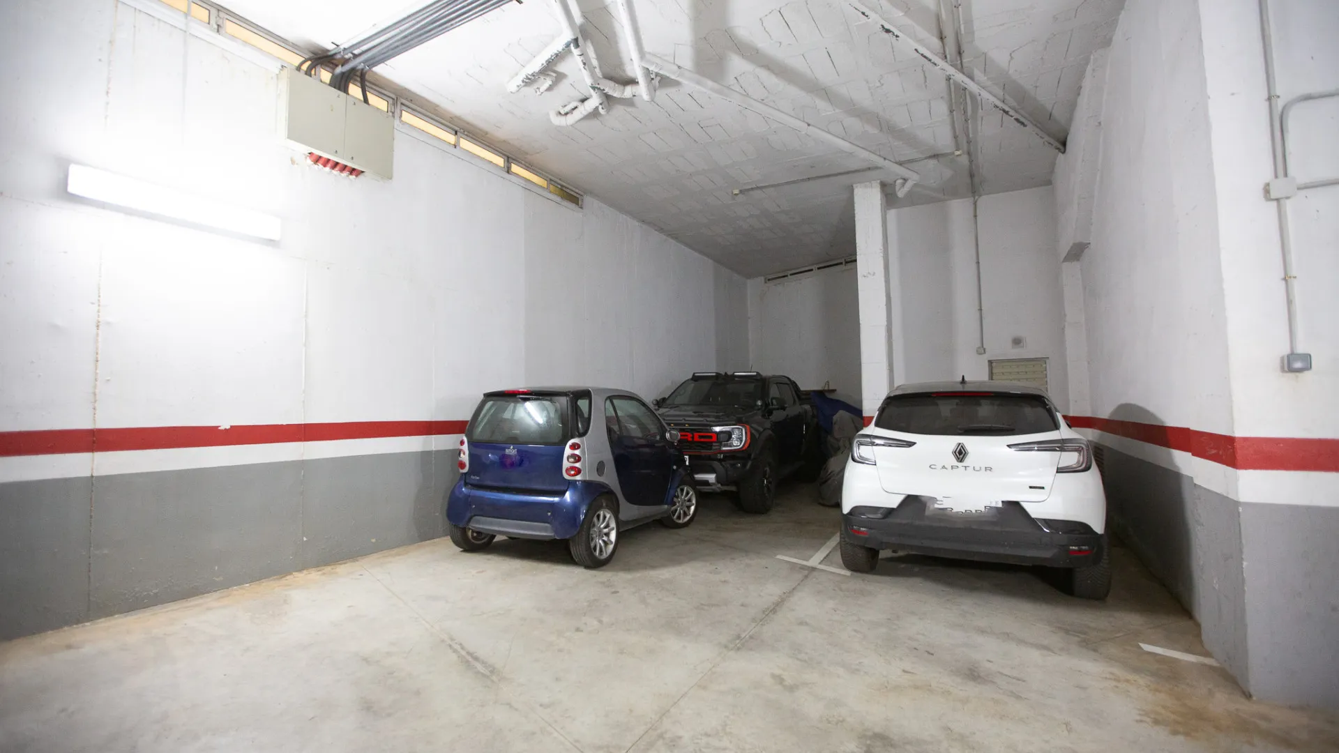 For sale Marbella Golden Mile duplex penthouse with 3 bedrooms