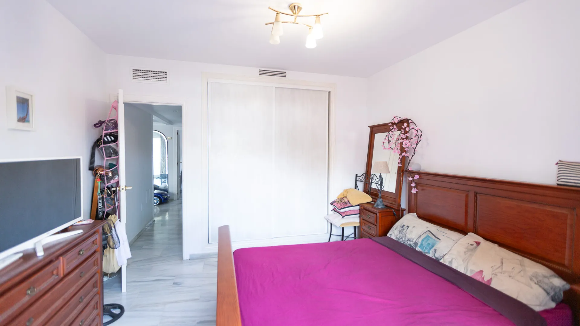 For sale Marbella Golden Mile duplex penthouse with 3 bedrooms