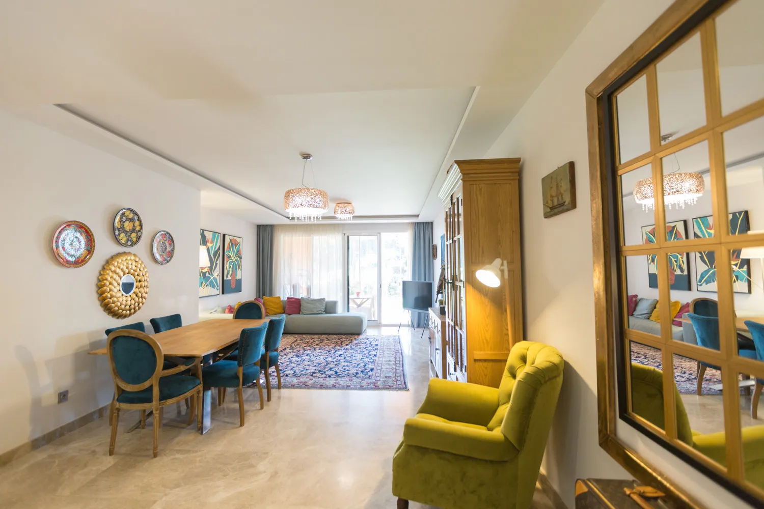 Apartamento planta baja con 2 dormitorios en venta en Alminar de Marbella