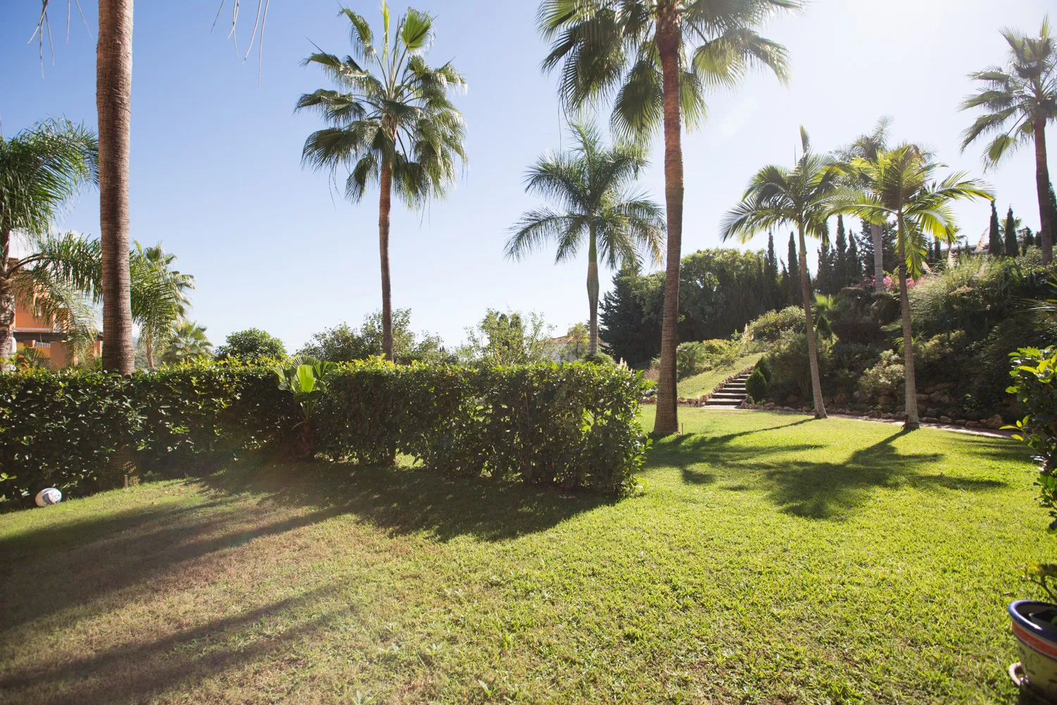 Apartamento planta baja con 2 dormitorios en venta en Alminar de Marbella