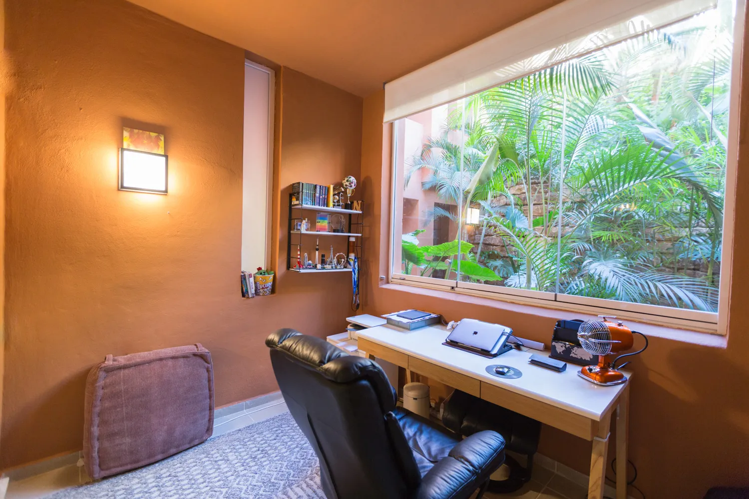 Apartamento planta baja con 2 dormitorios en venta en Alminar de Marbella
