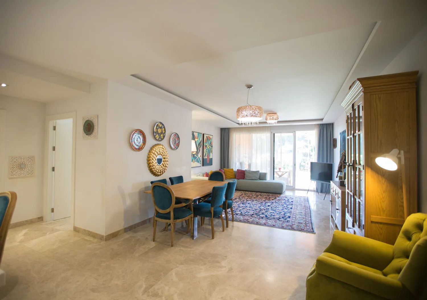 Apartamento planta baja con 2 dormitorios en venta en Alminar de Marbella