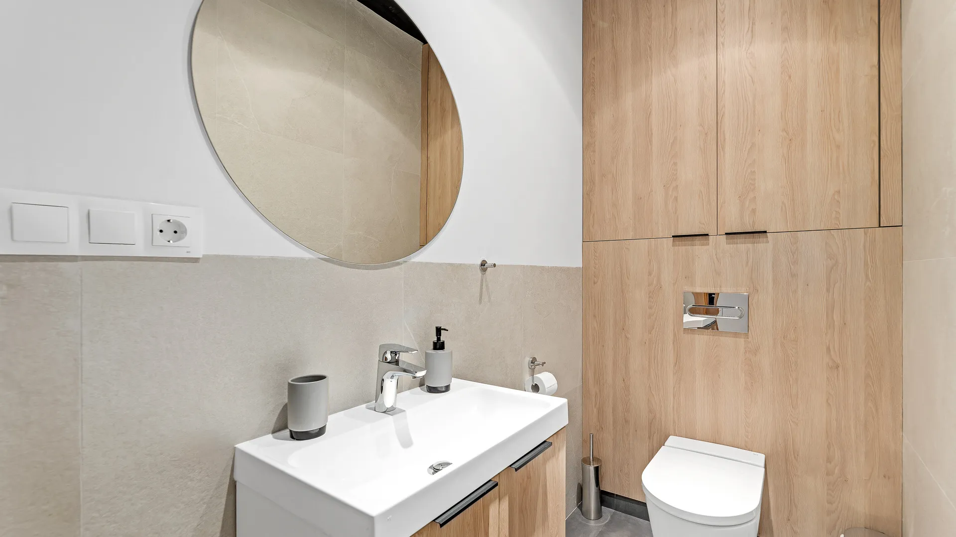 Torrequebrada hotel for sale
