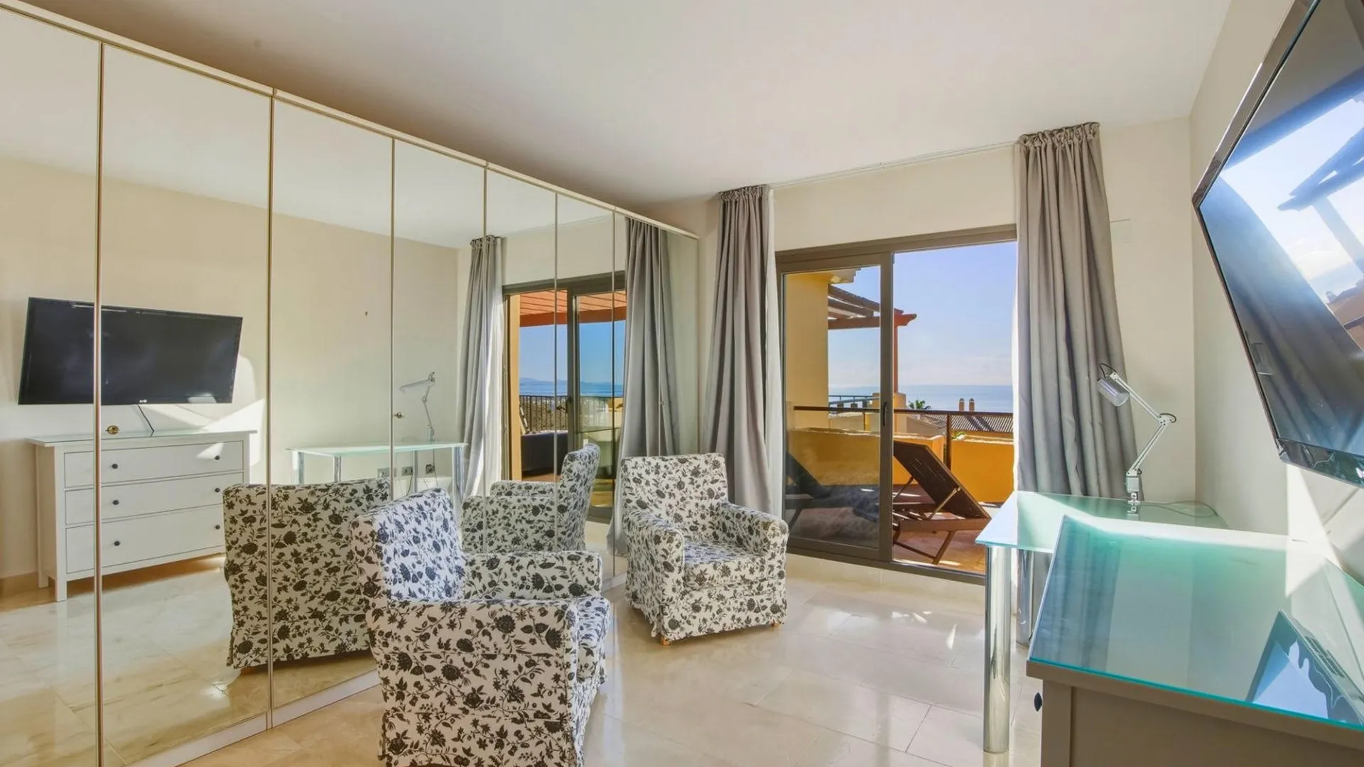 Hacienda del Señorio de Cifuentes 2 bedrooms penthouse for sale