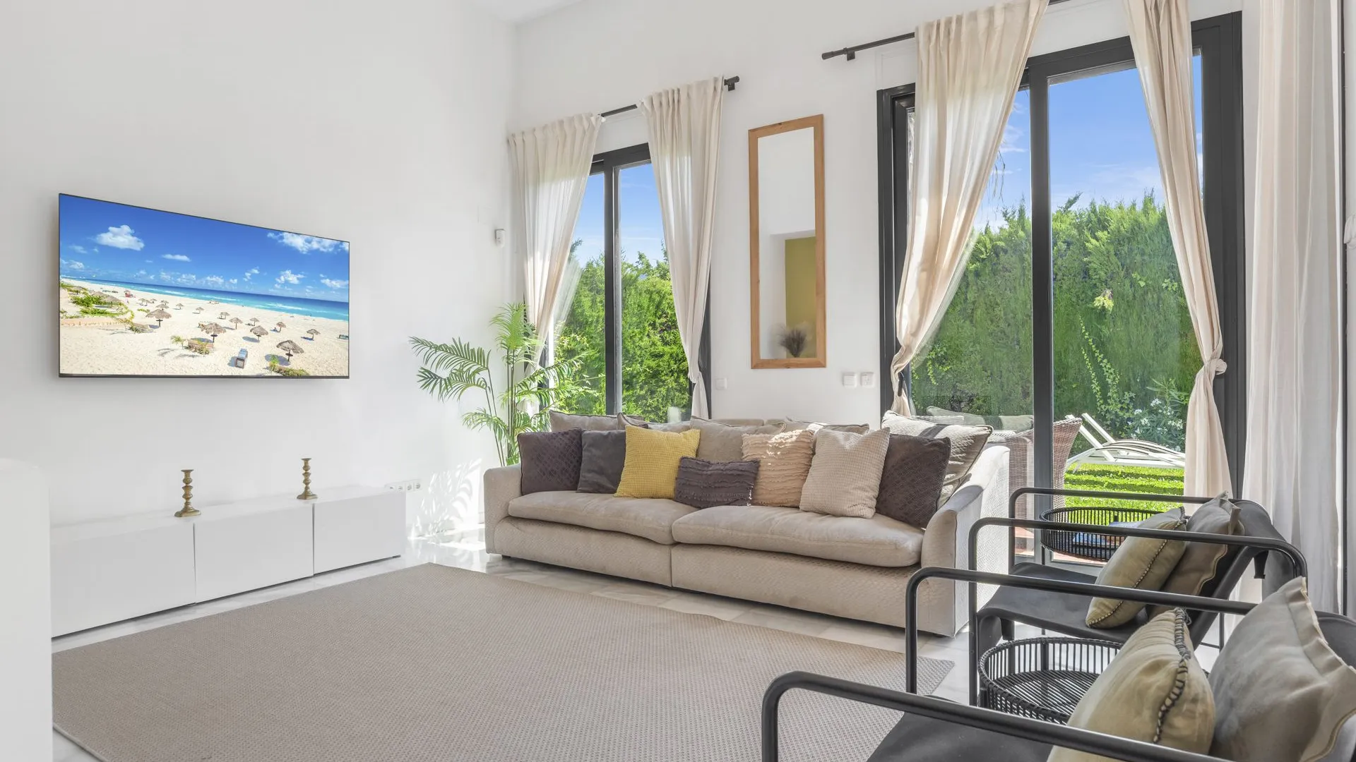 Se vende villa en Nueva Andalucia