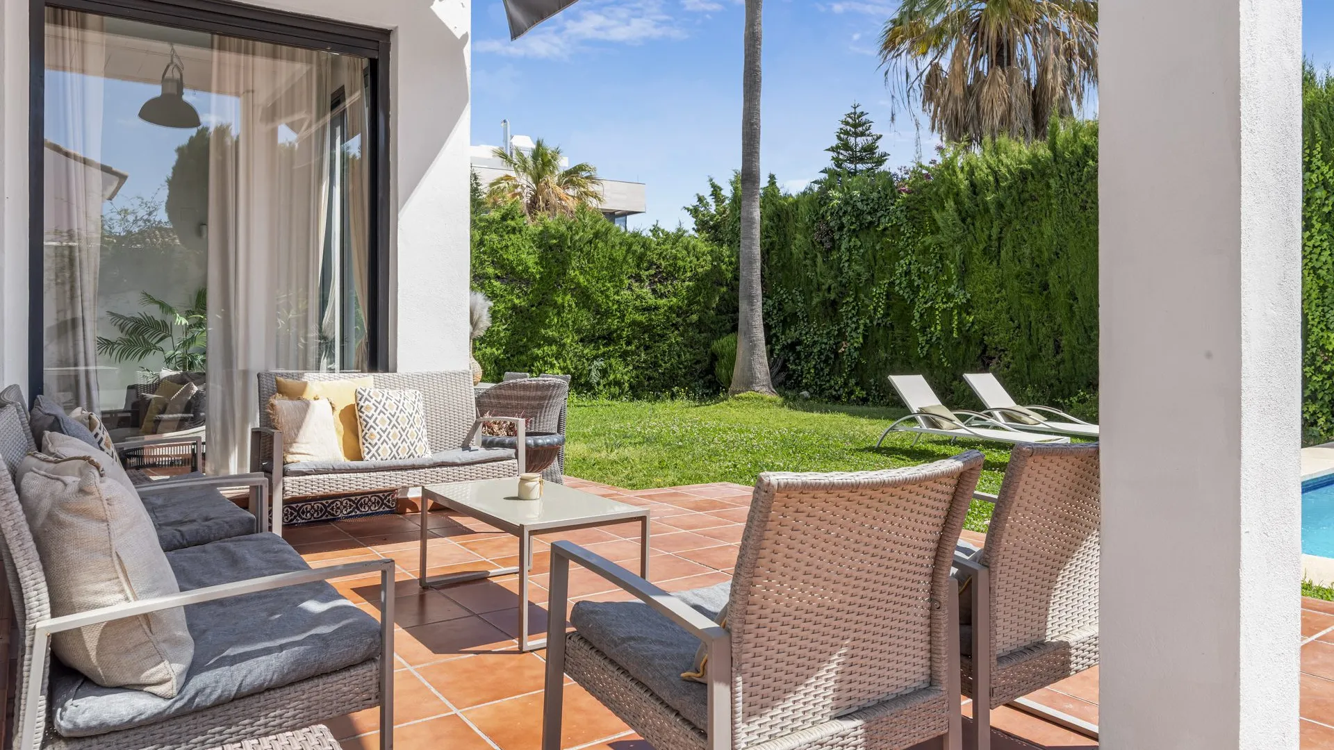 Se vende villa en Nueva Andalucia