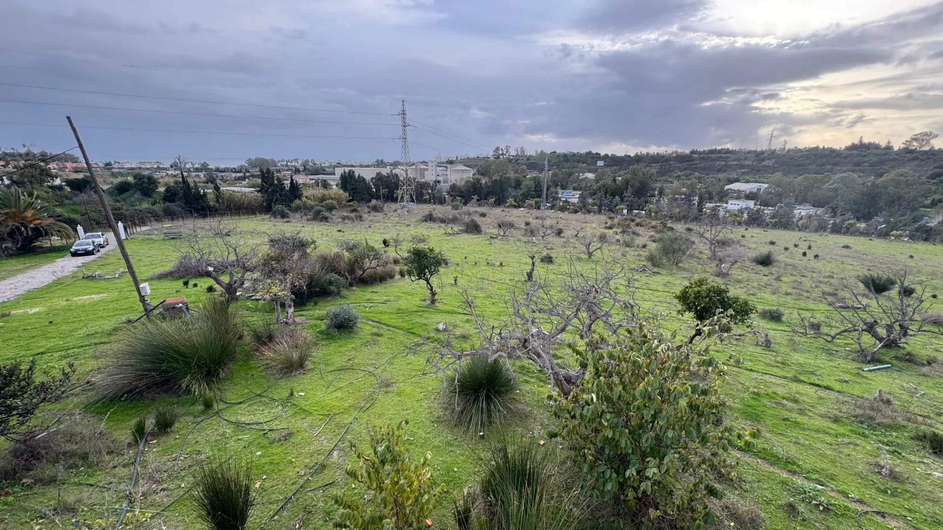 Se vende finca con 4 dormitorios en Guadalmansa