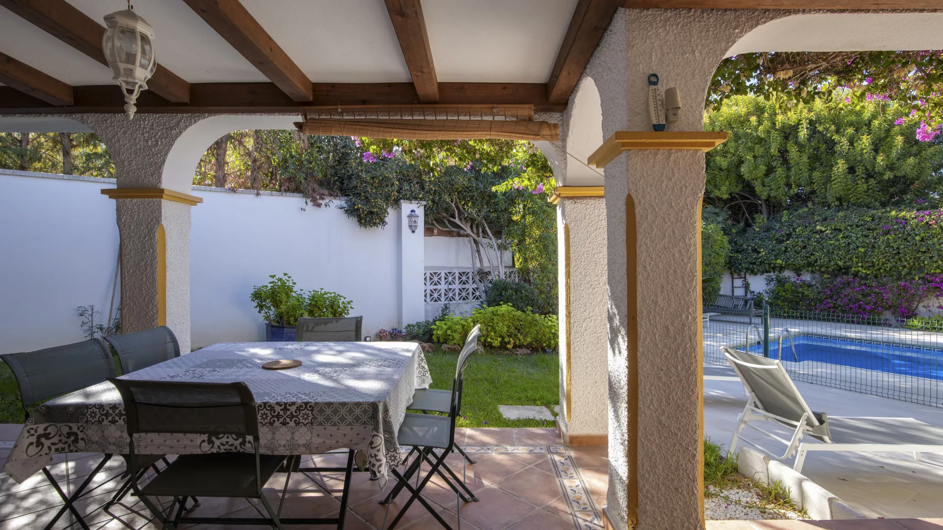 Comprar villa en Guadalmina Alta