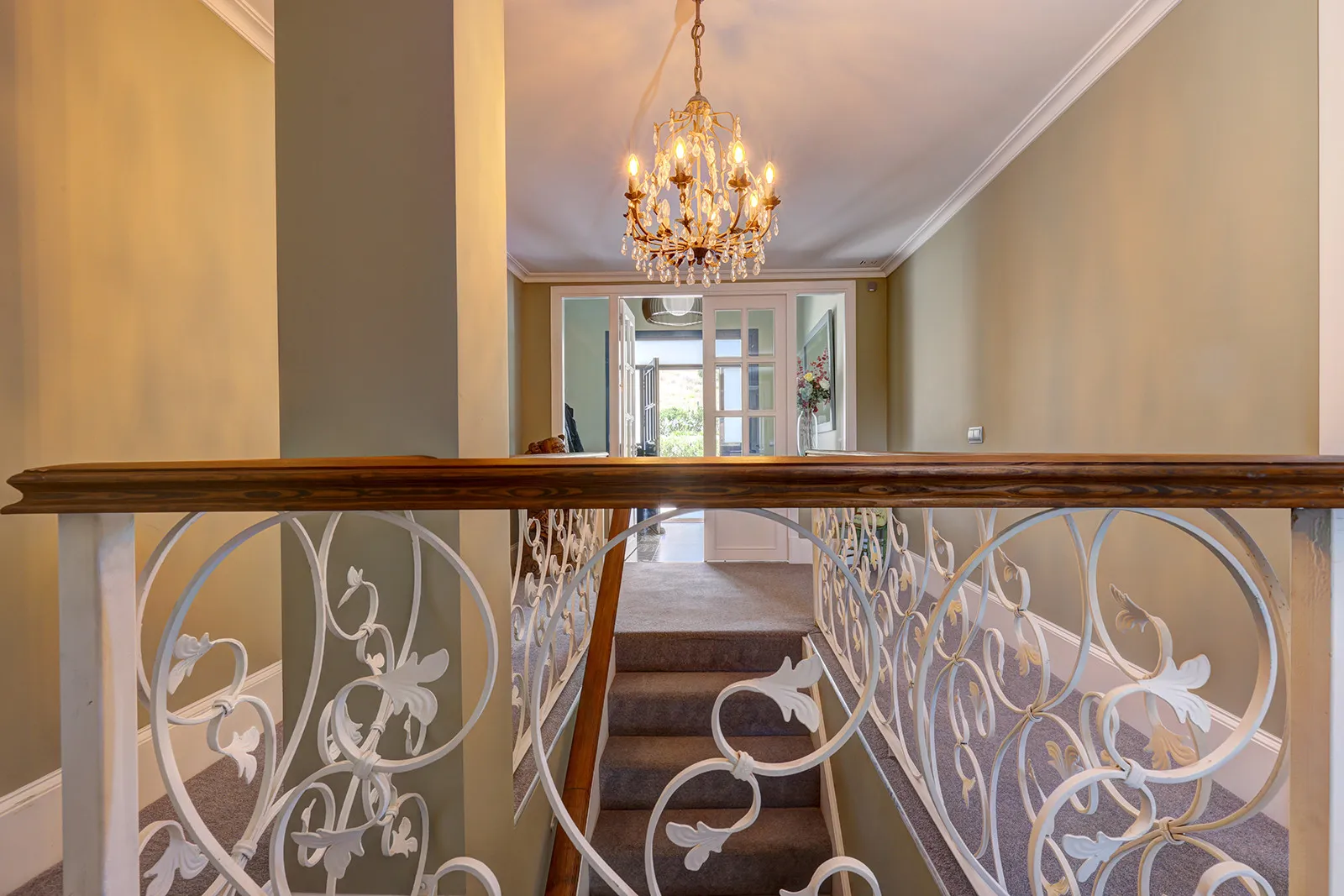 Casares villa for sale