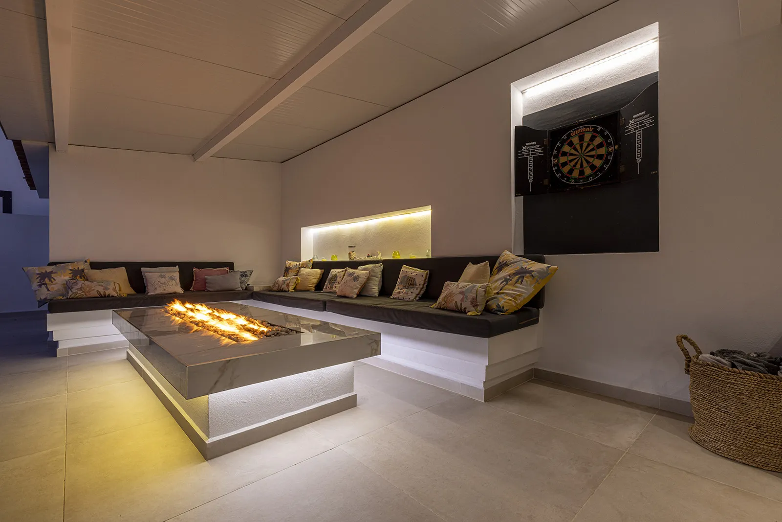 Casares villa for sale