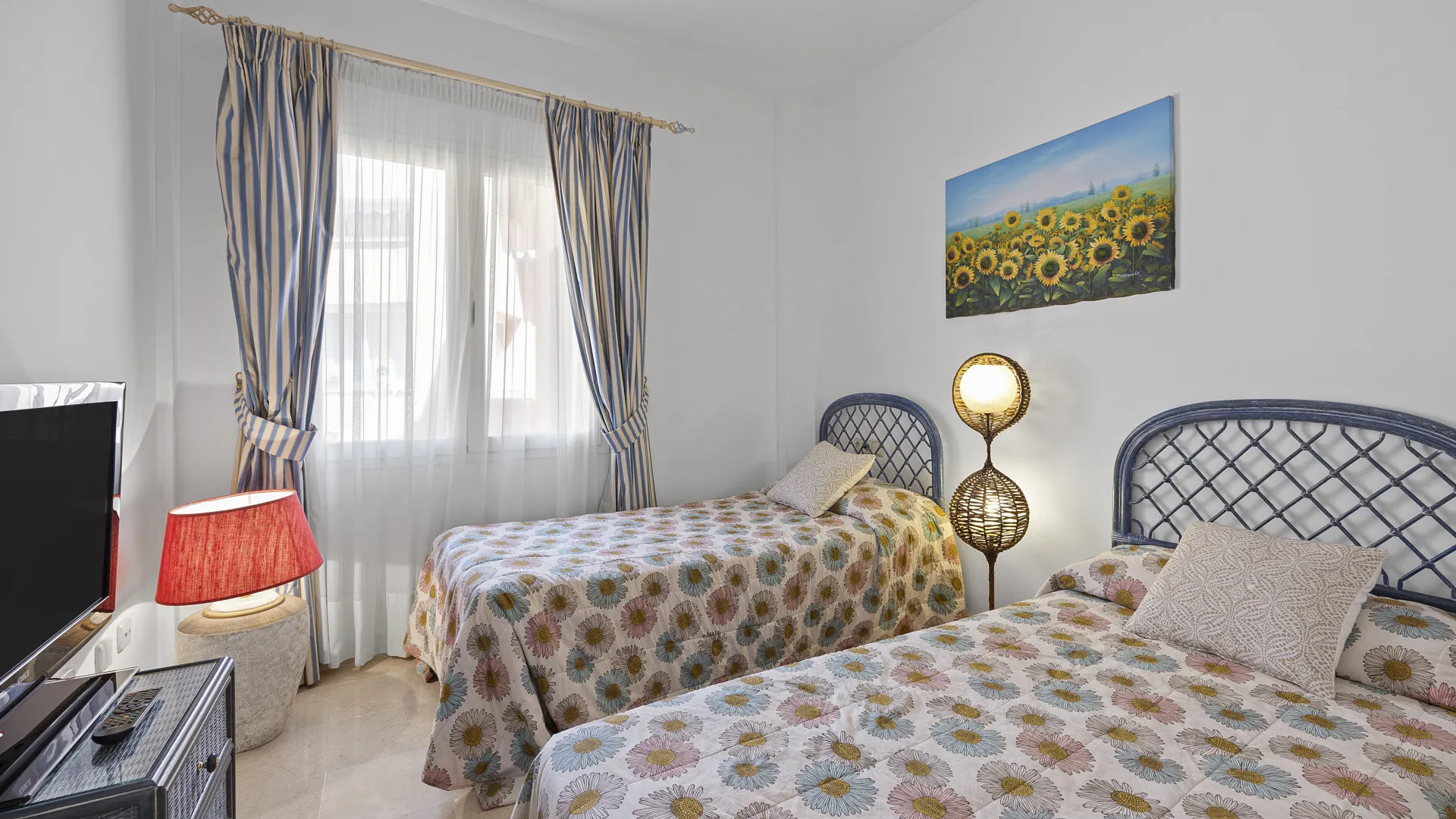 4 bedrooms Marbella Golden Mile apartment for sale