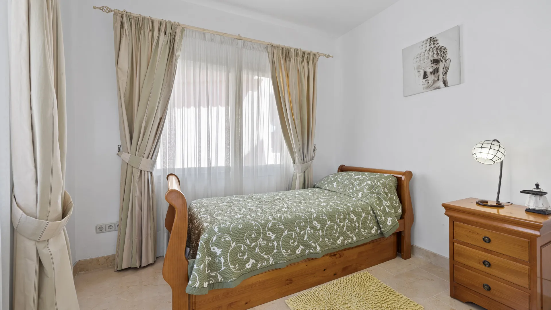 4 bedrooms Marbella Golden Mile apartment for sale