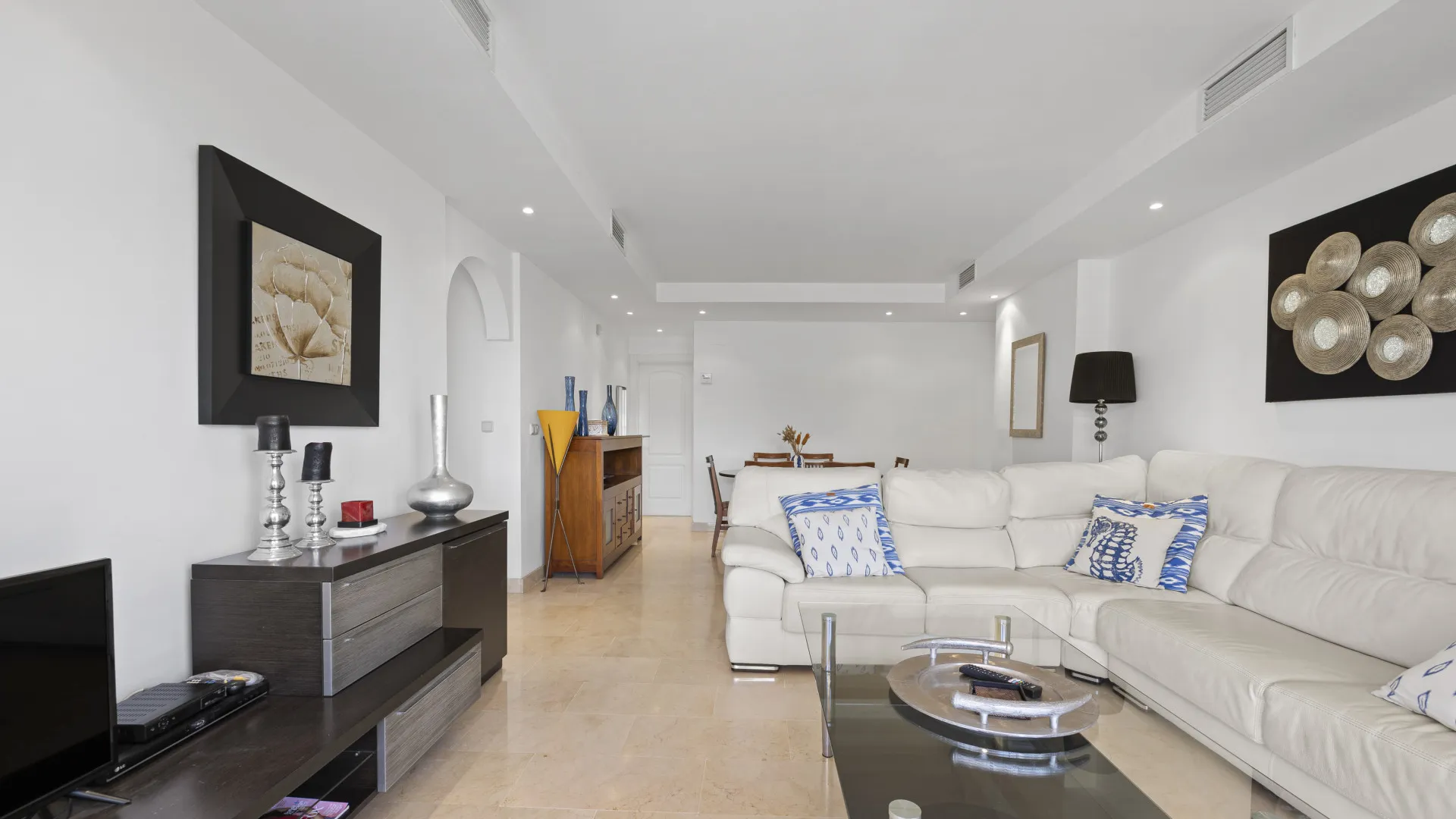4 bedrooms Marbella Golden Mile apartment for sale