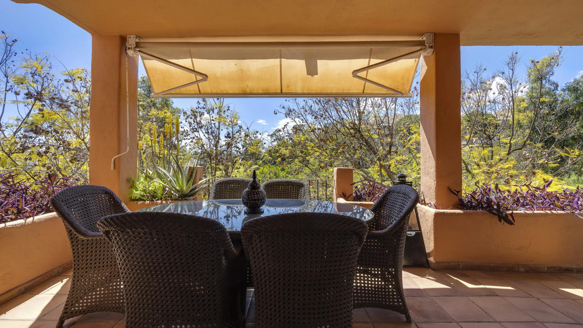 4 bedrooms Marbella Golden Mile apartment for sale