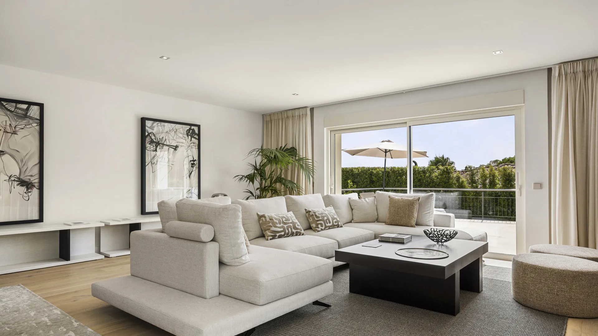 Comprar villa con 4 dormitorios en Guadalmina Alta