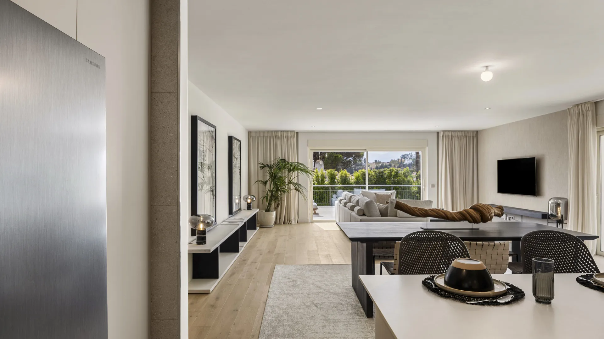 Comprar villa con 4 dormitorios en Guadalmina Alta