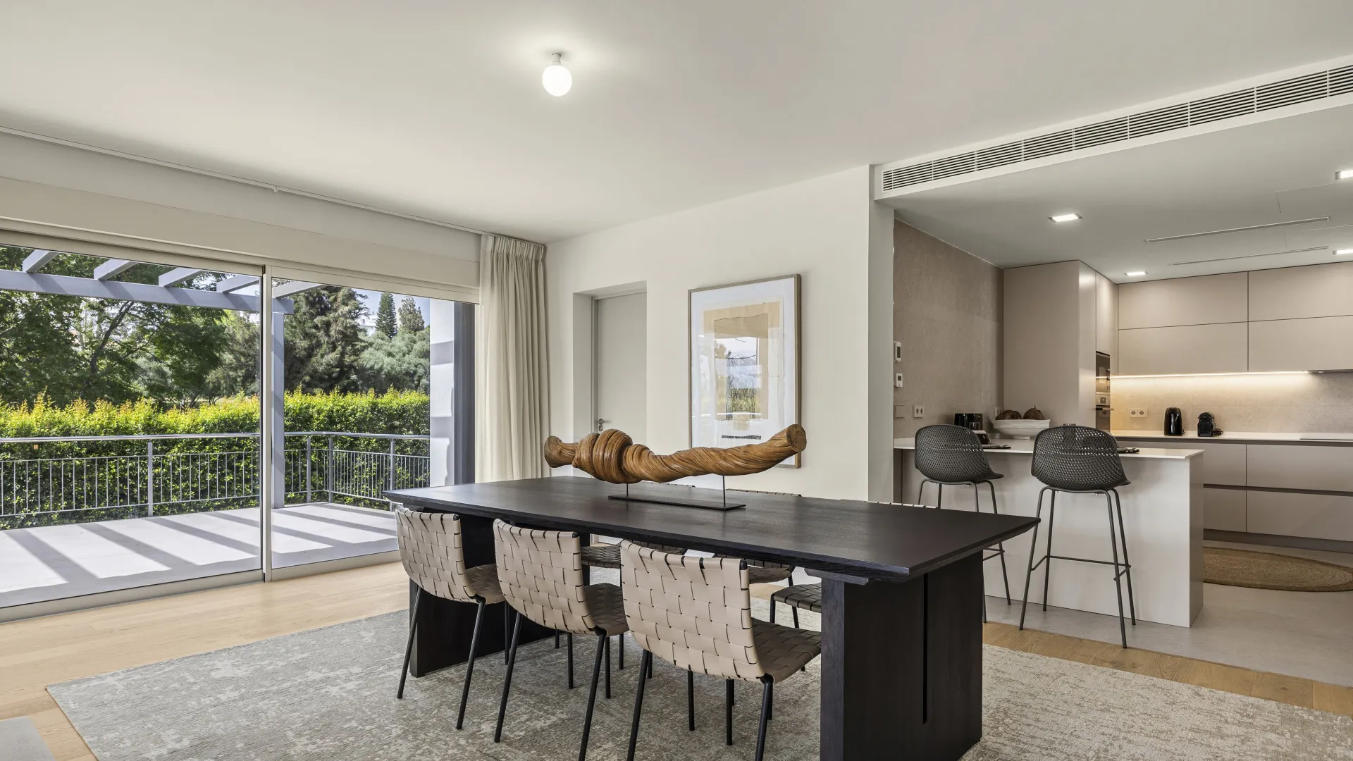 Comprar villa con 4 dormitorios en Guadalmina Alta