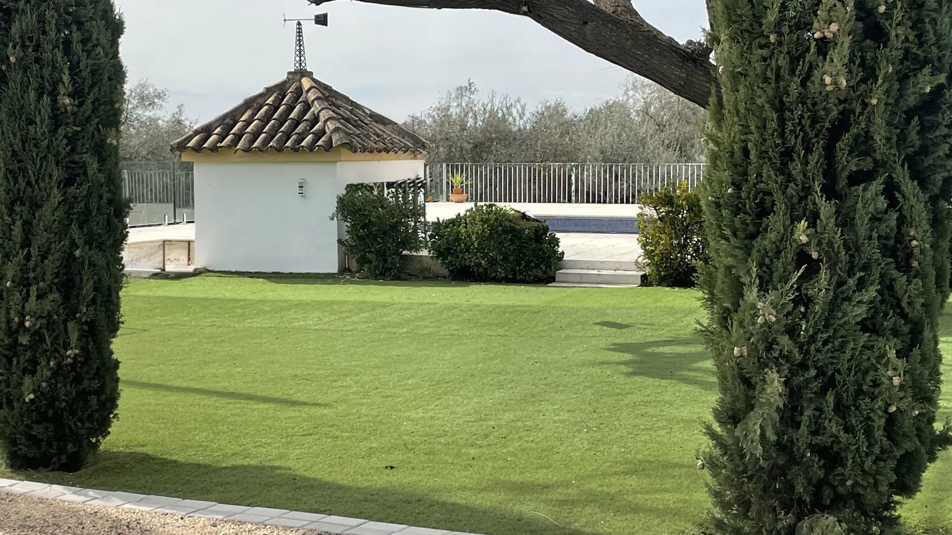 Casa de campo con 7 dormitorios en venta en Puente Genil