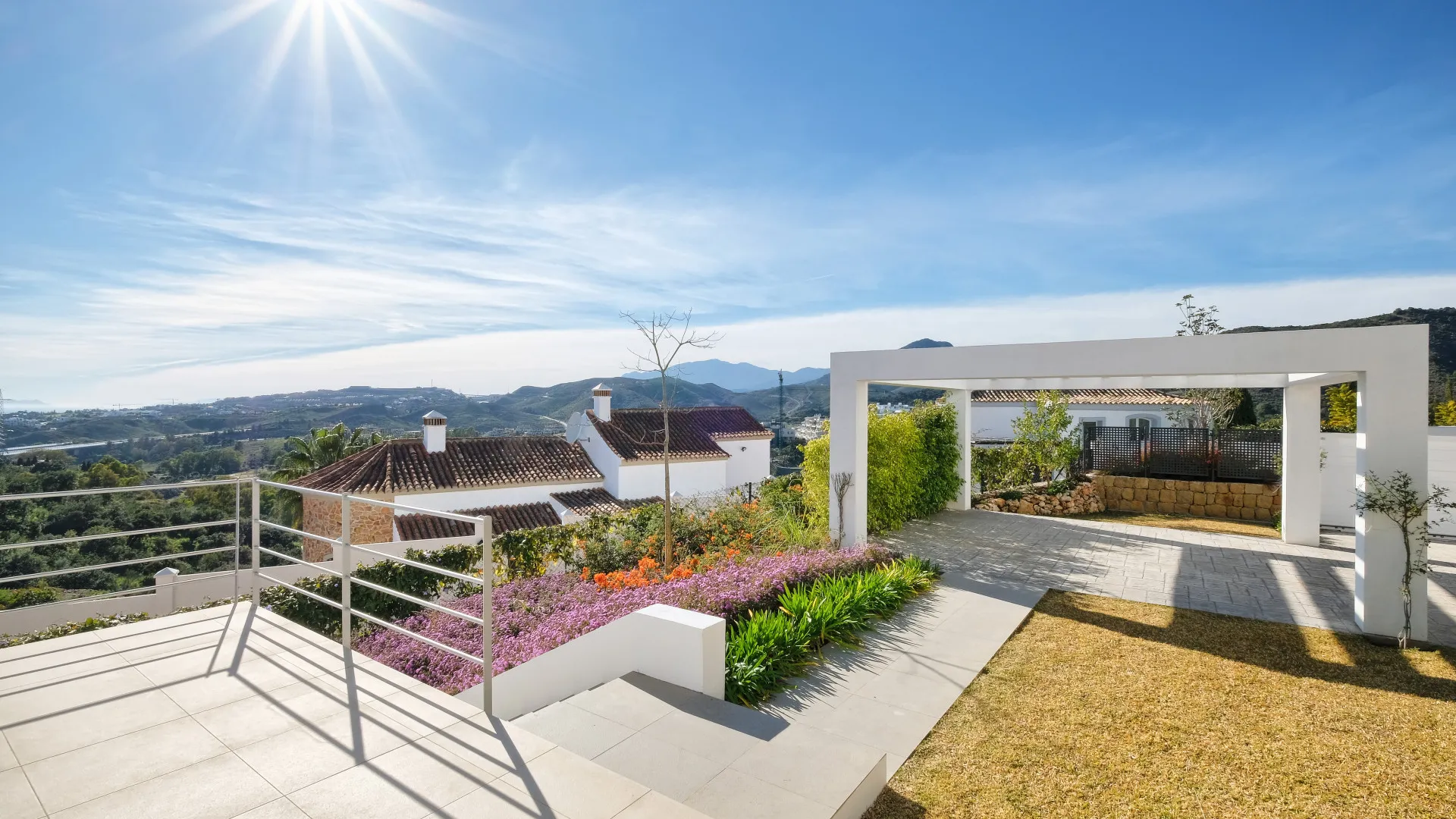 Se vende villa en Puerto del Capitan con 4 dormitorios