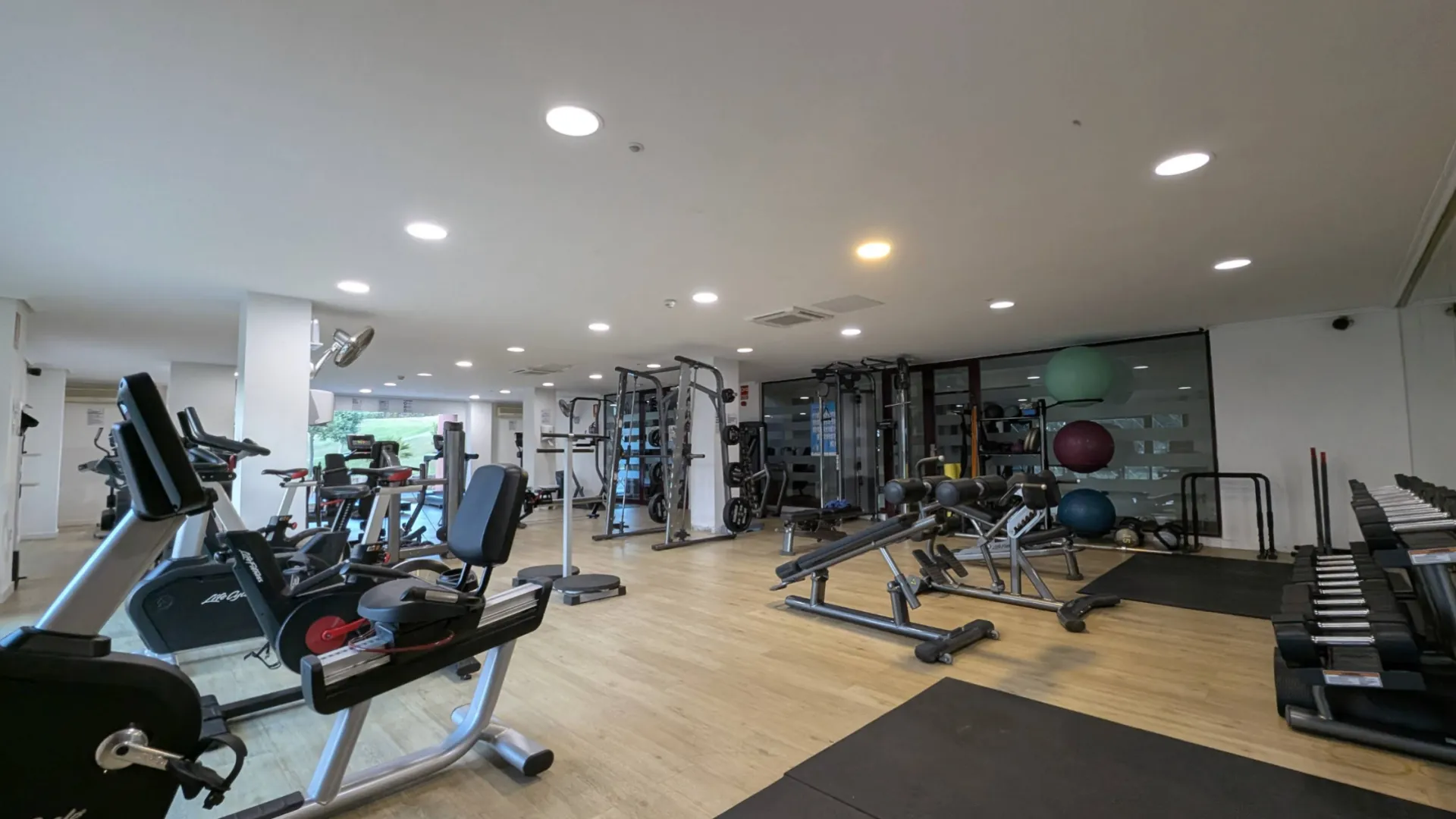 Comprar apartamento en La Mairena de 2 dormitorios