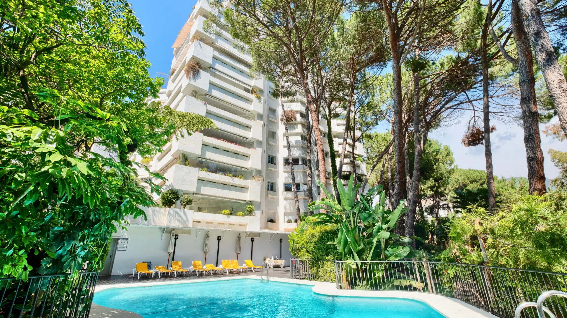 For sale 3 bedrooms apartment in Jardín del Mediterráneo