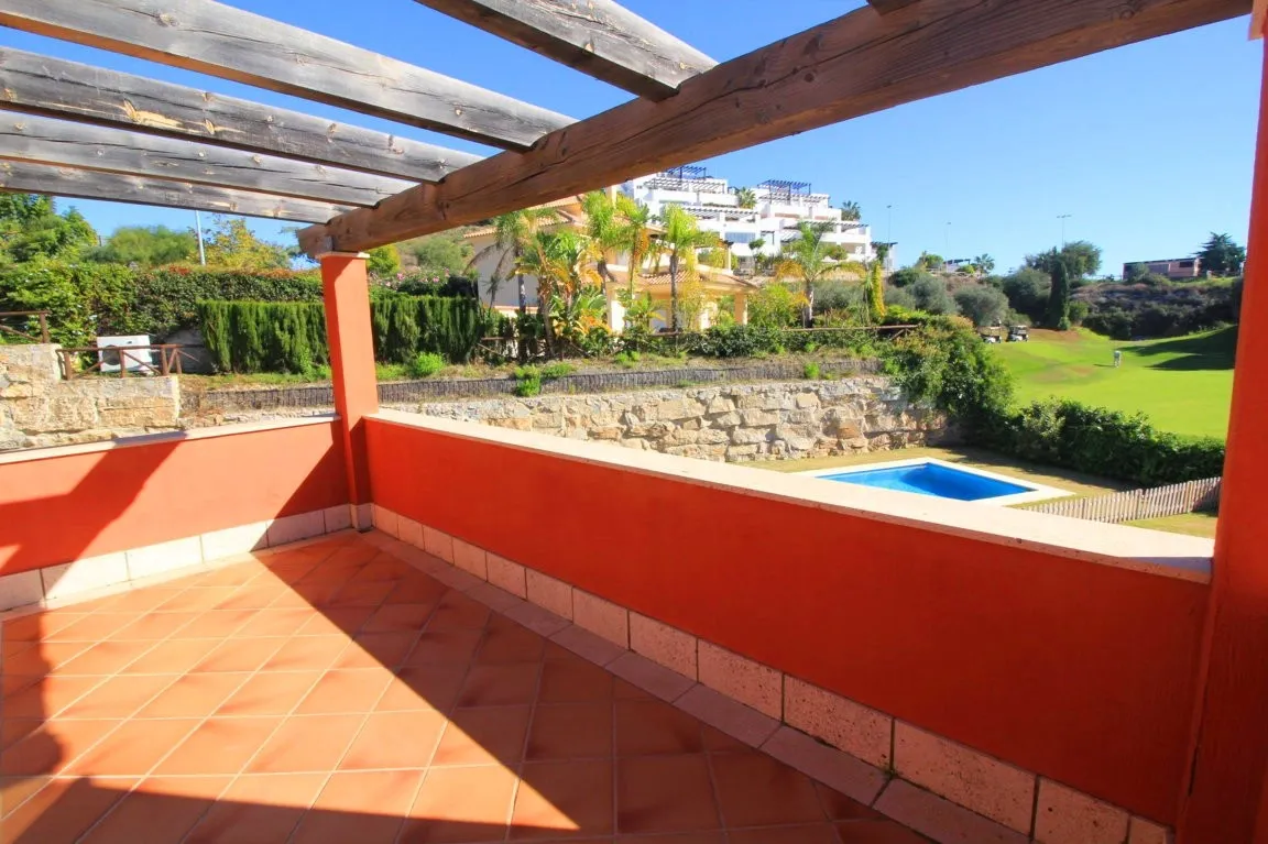 Villa con 4 dormitorios en venta en Marbella Este