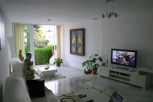 Marbella Ciudad, adosado en venta con 3 dormitorios