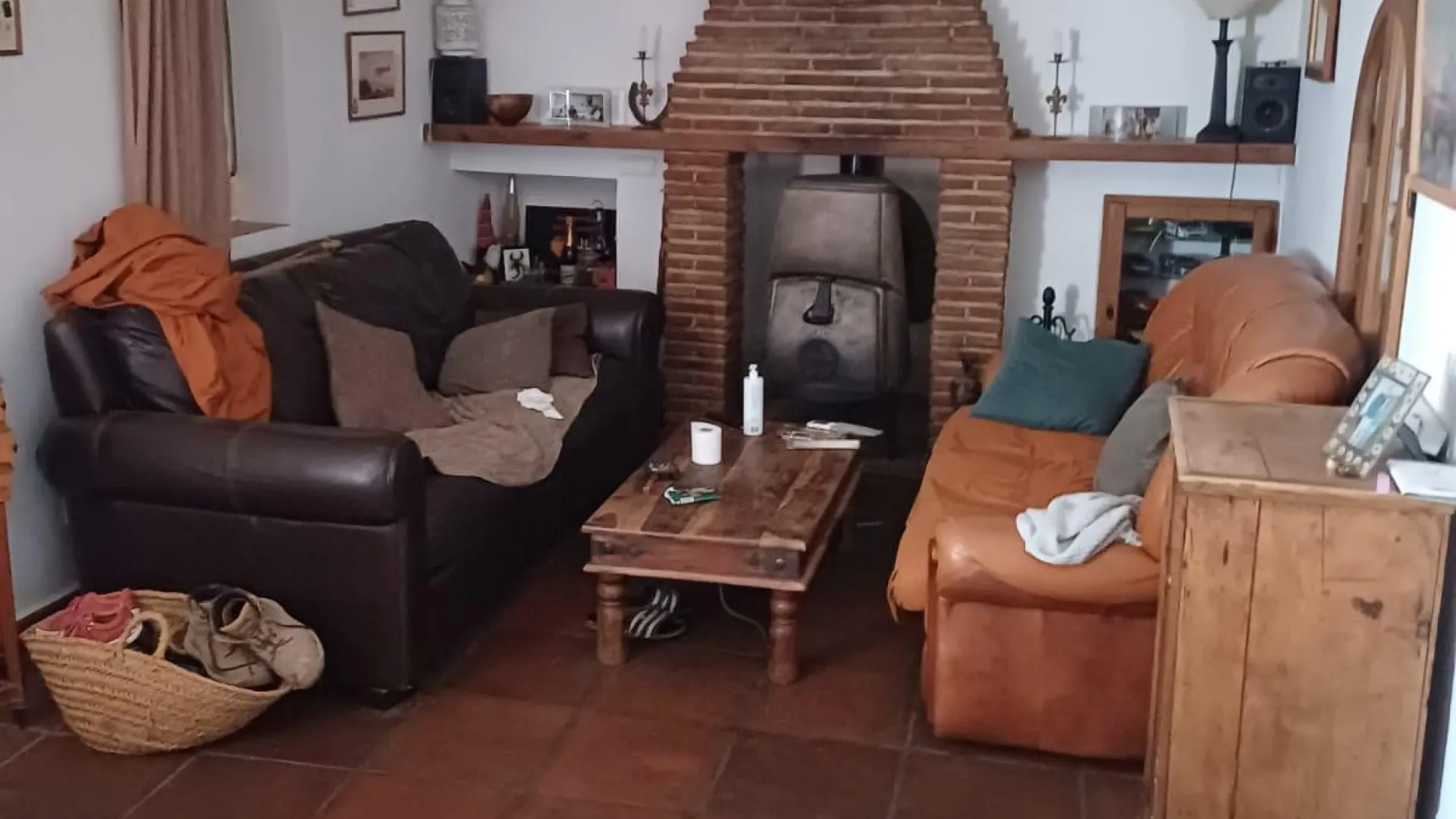 Finca con 2 dormitorios en venta en Alora