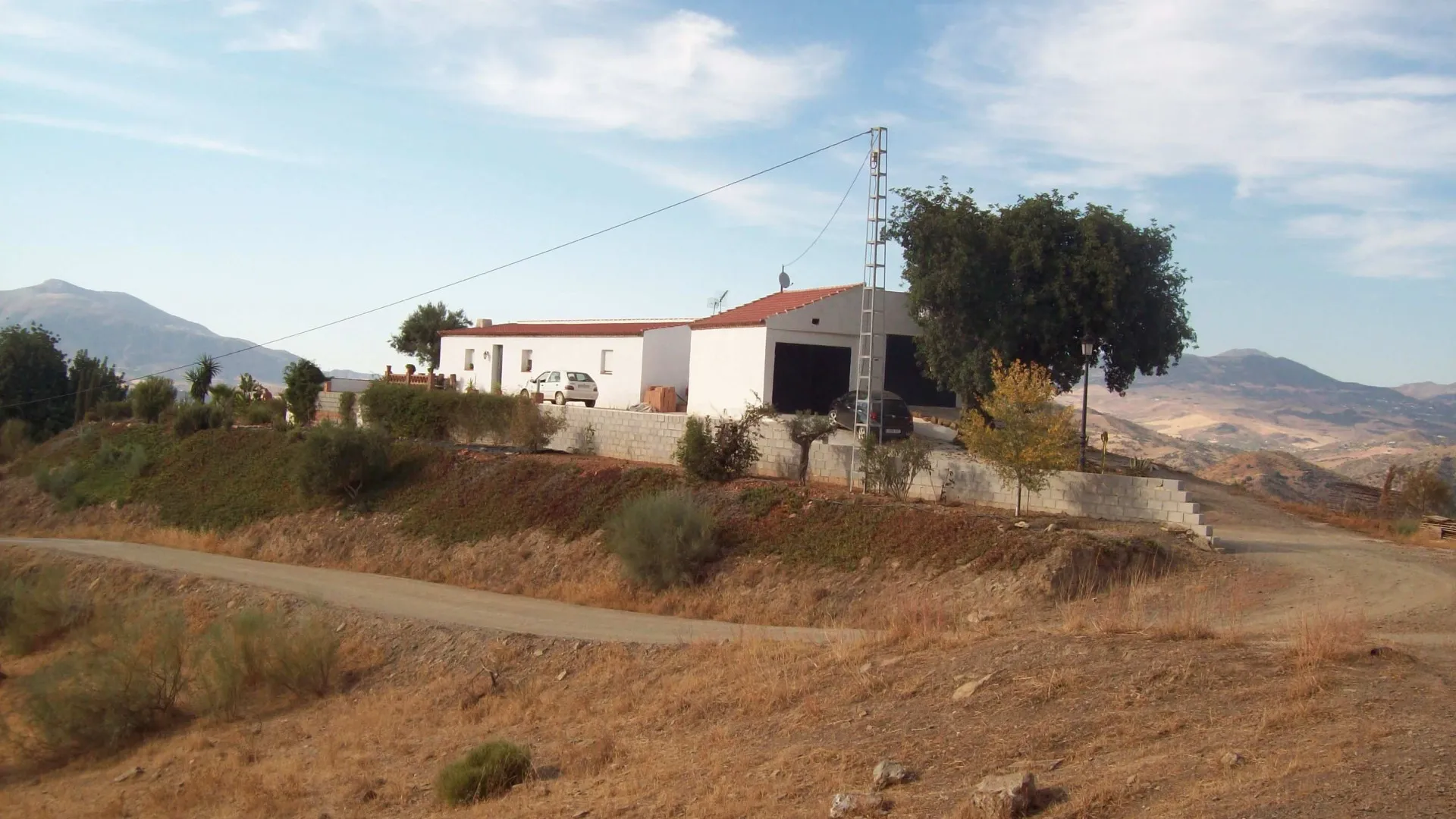 Finca con 2 dormitorios en venta en Alora