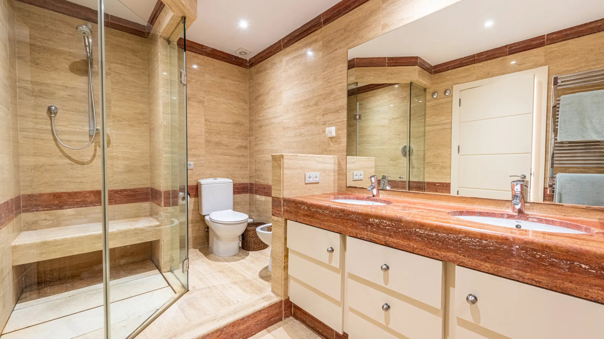 Apartamento en venta en New Golden Mile
