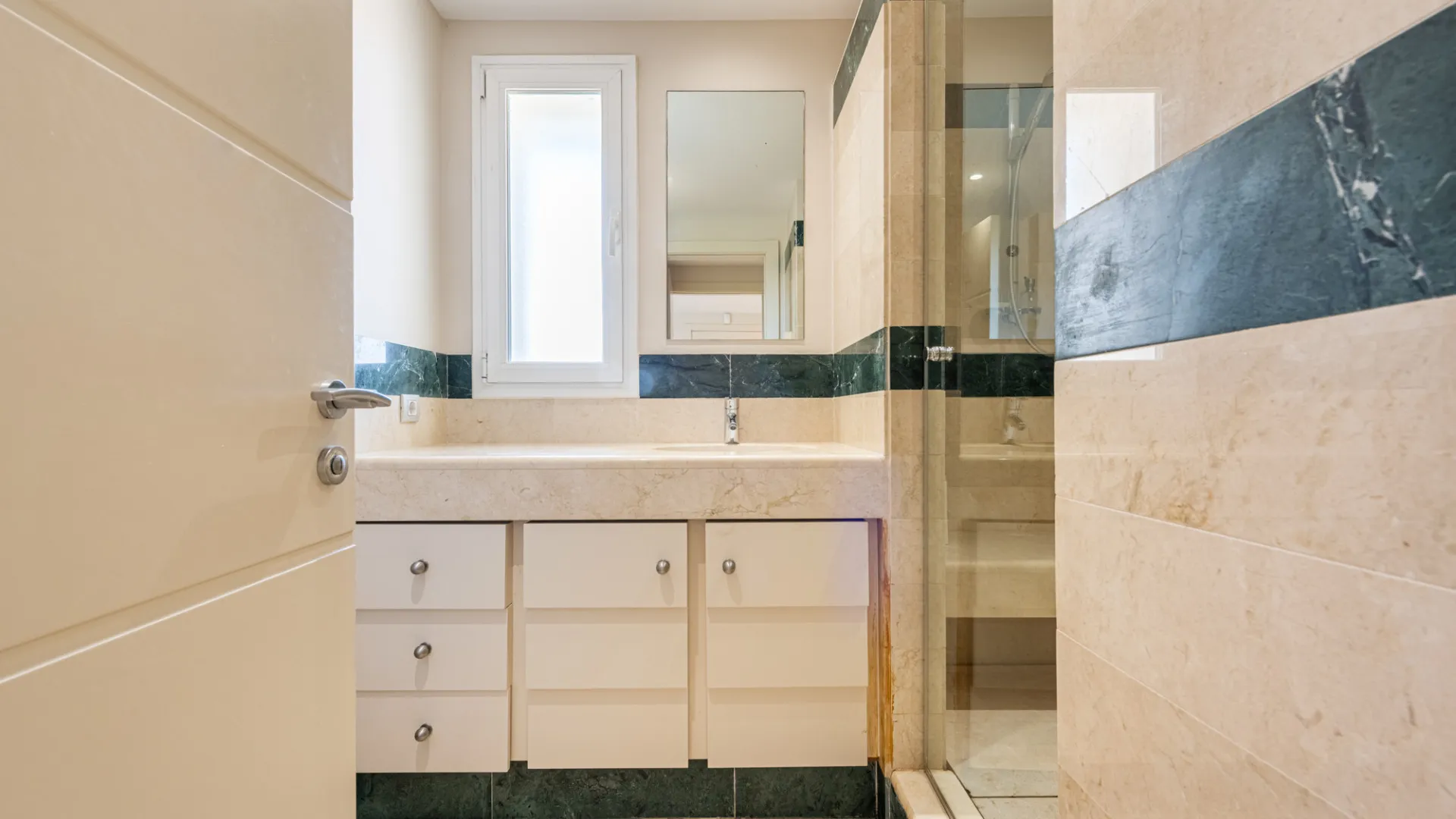 Apartamento en venta en New Golden Mile